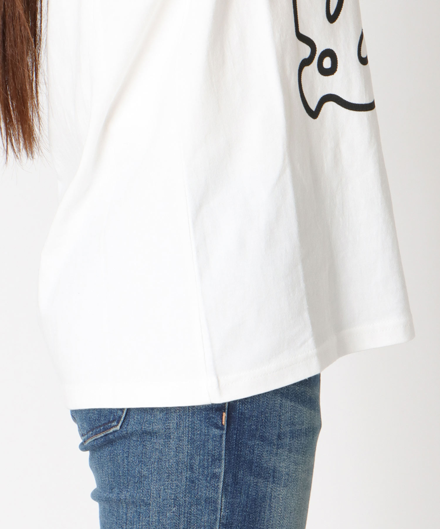 フラワーイラストTシャツ