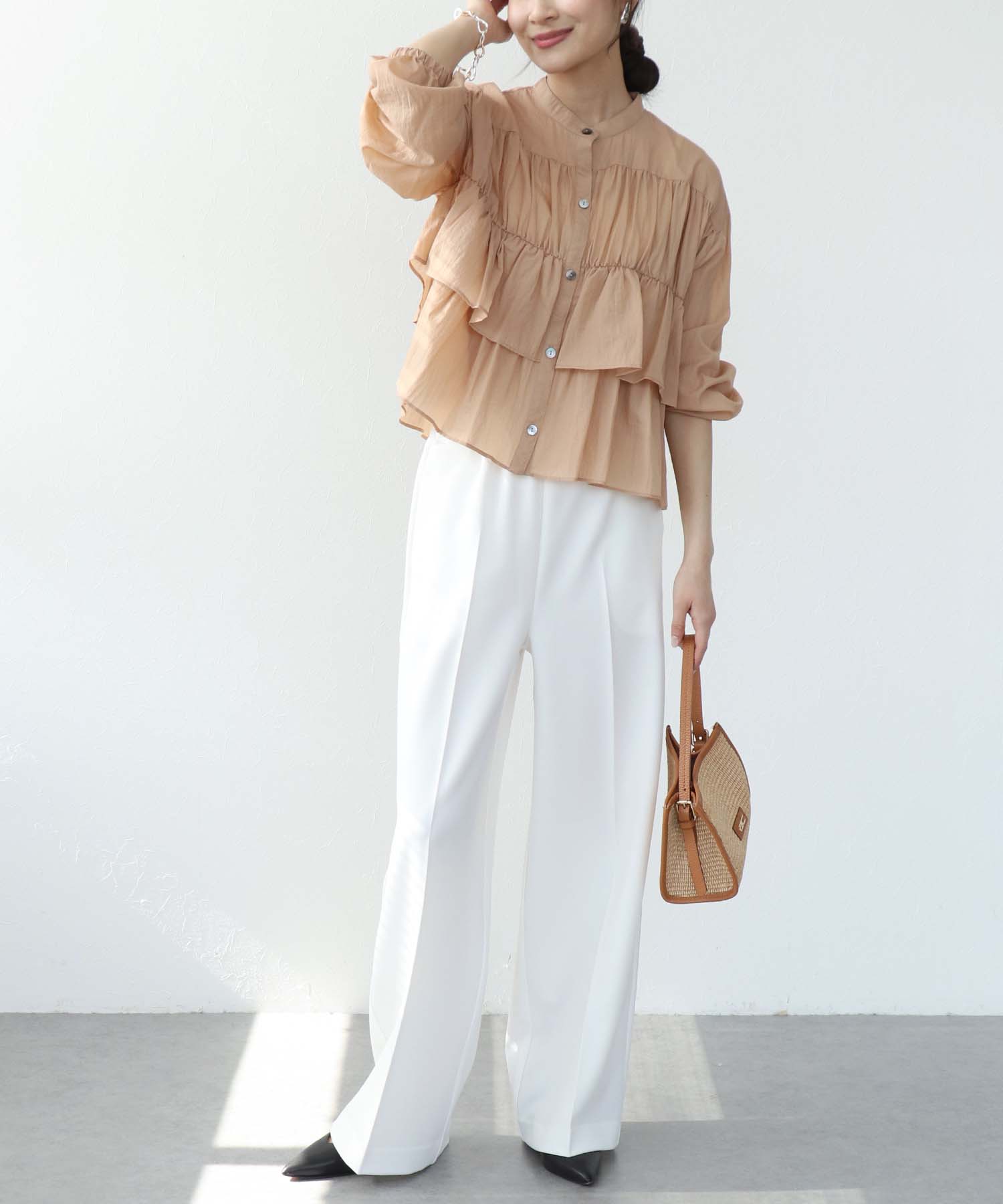 ティアードブラウス