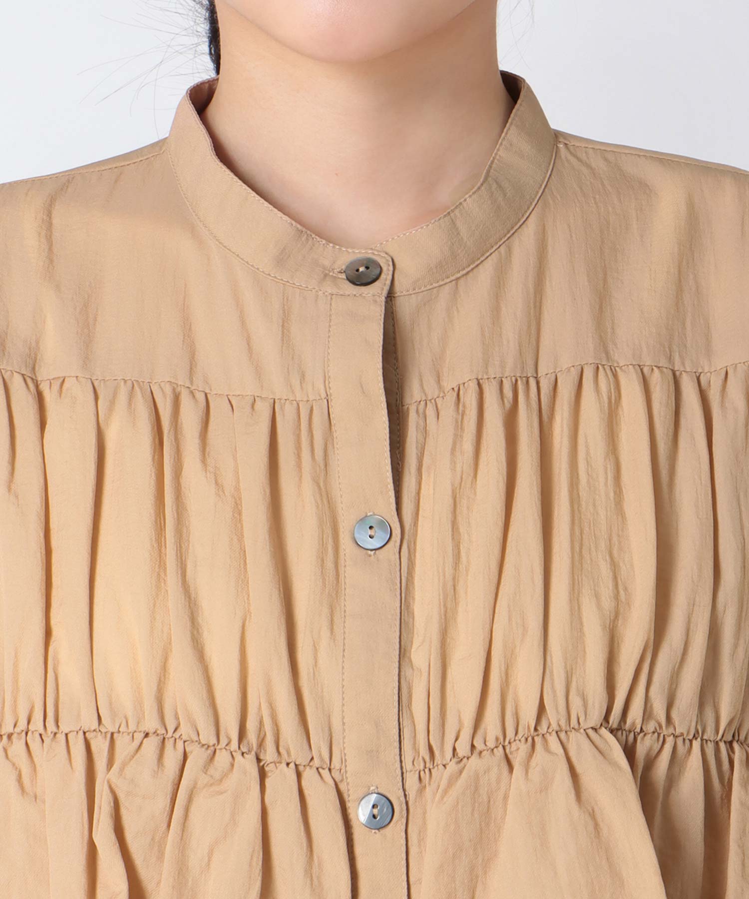 ティアードブラウス