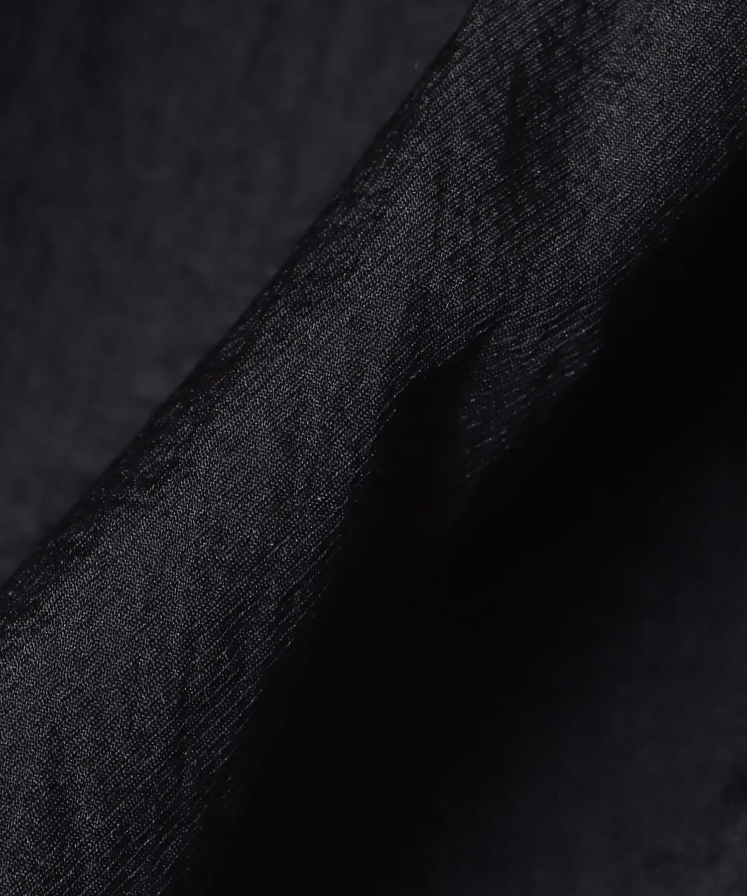 ティアードブラウス