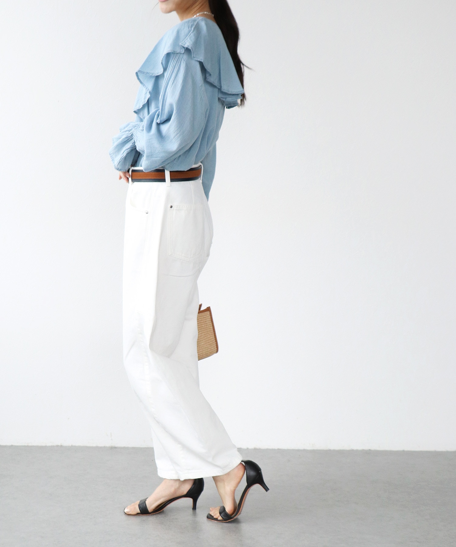 デニムラッフルブラウス