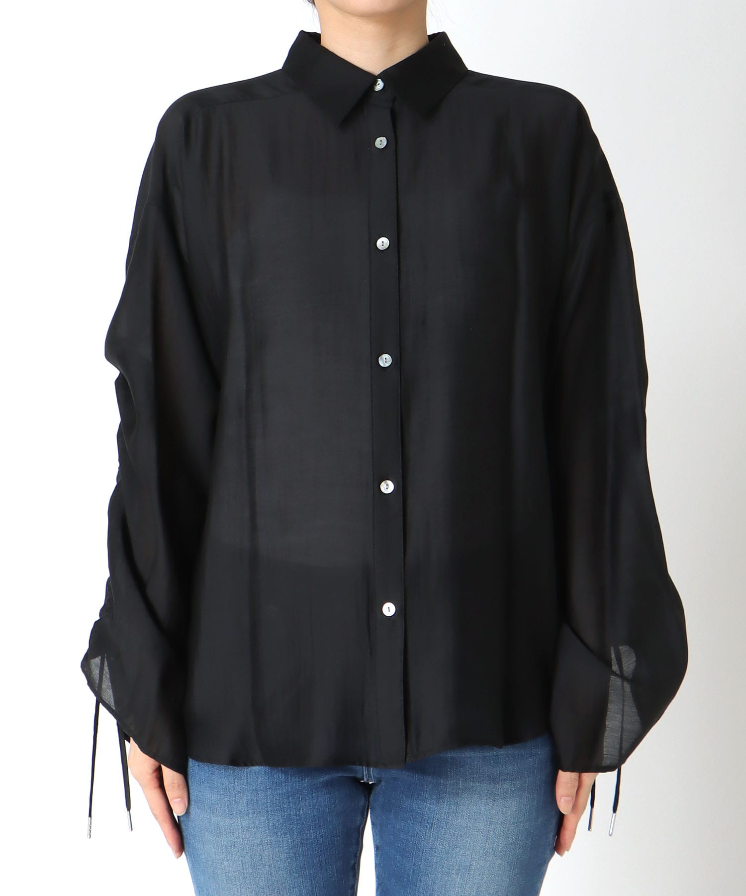 バックフレアギャザーブラウス