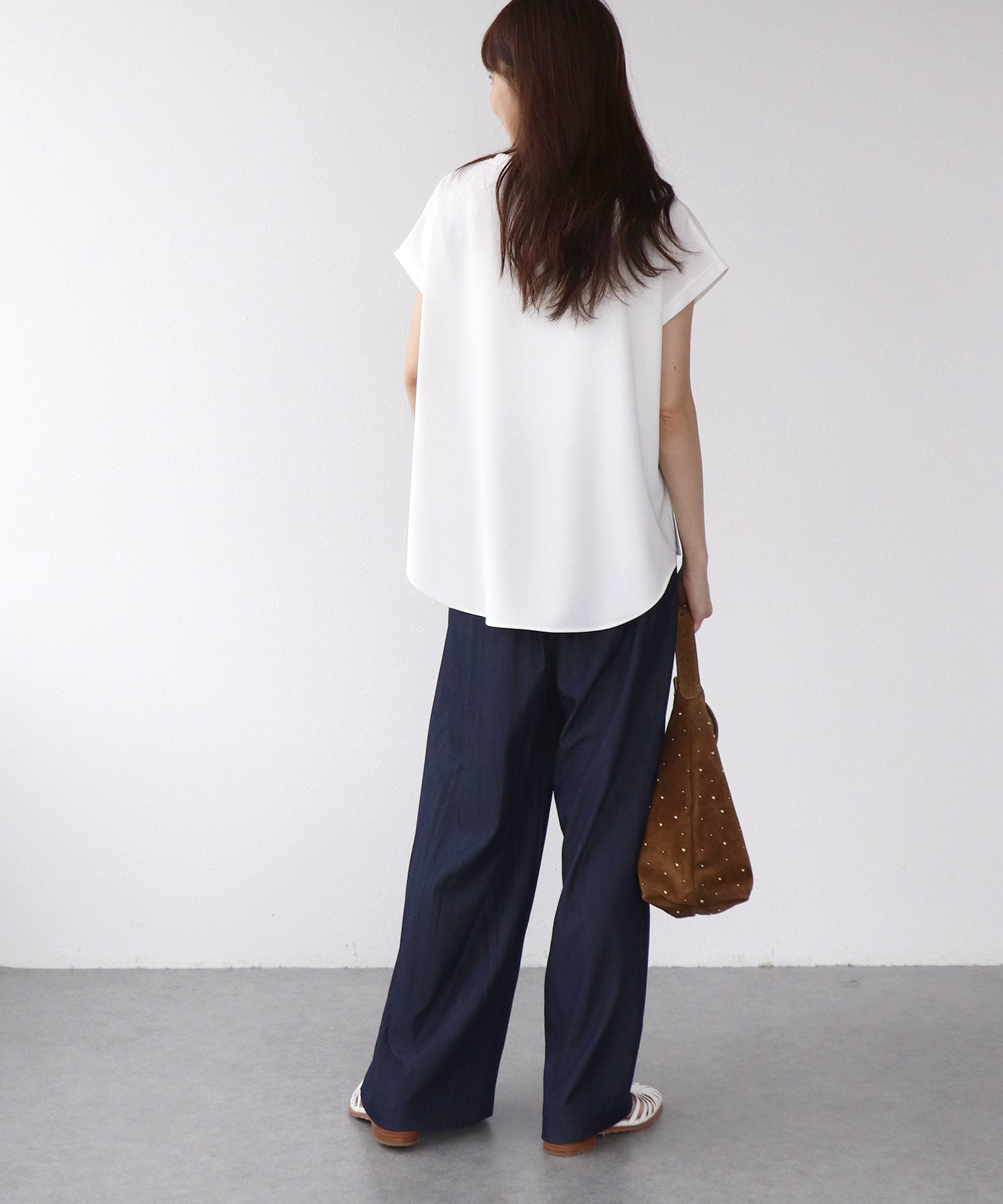 アムンゼンフレンチスリーブブラウス