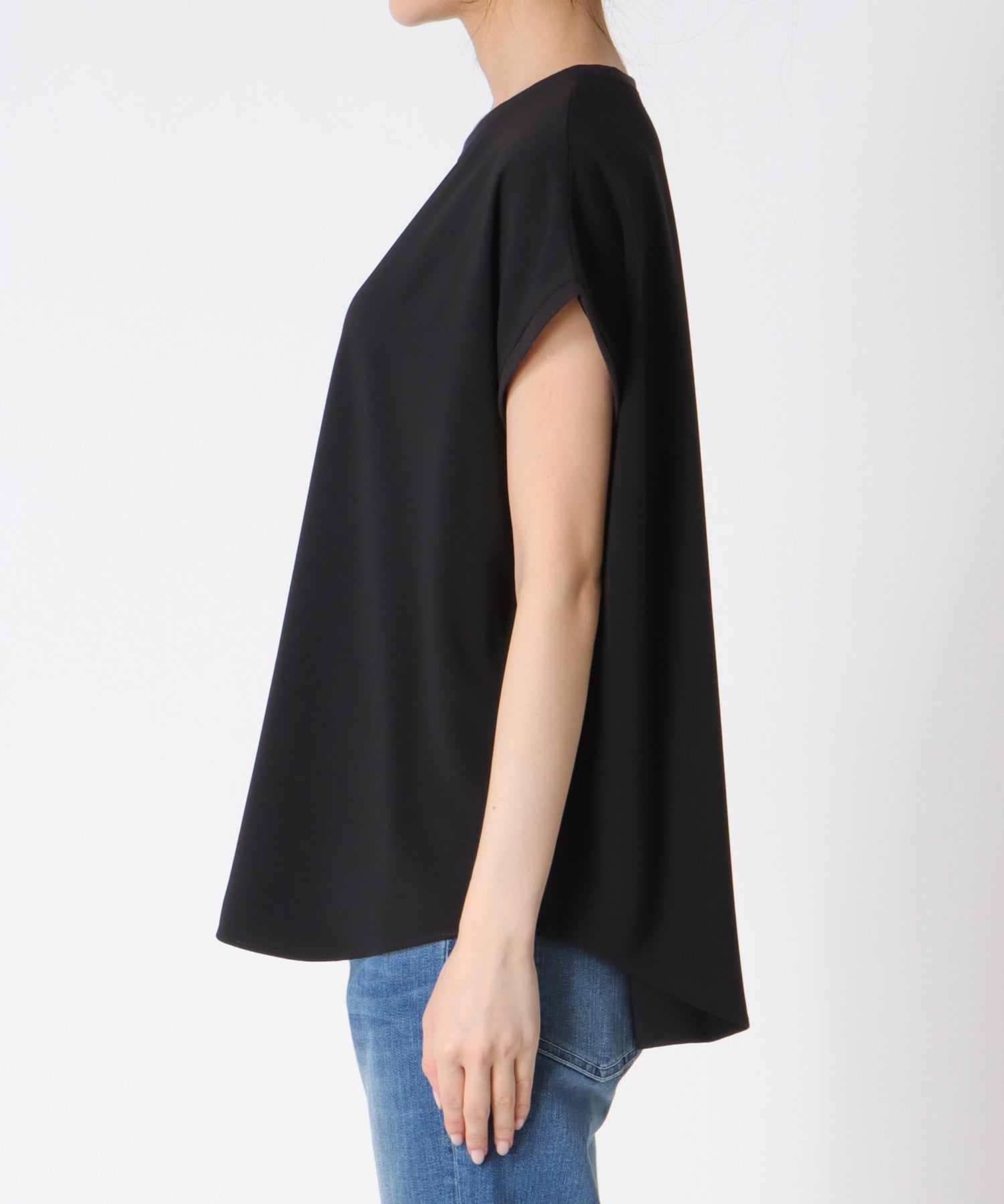 アムンゼンフレンチスリーブブラウス