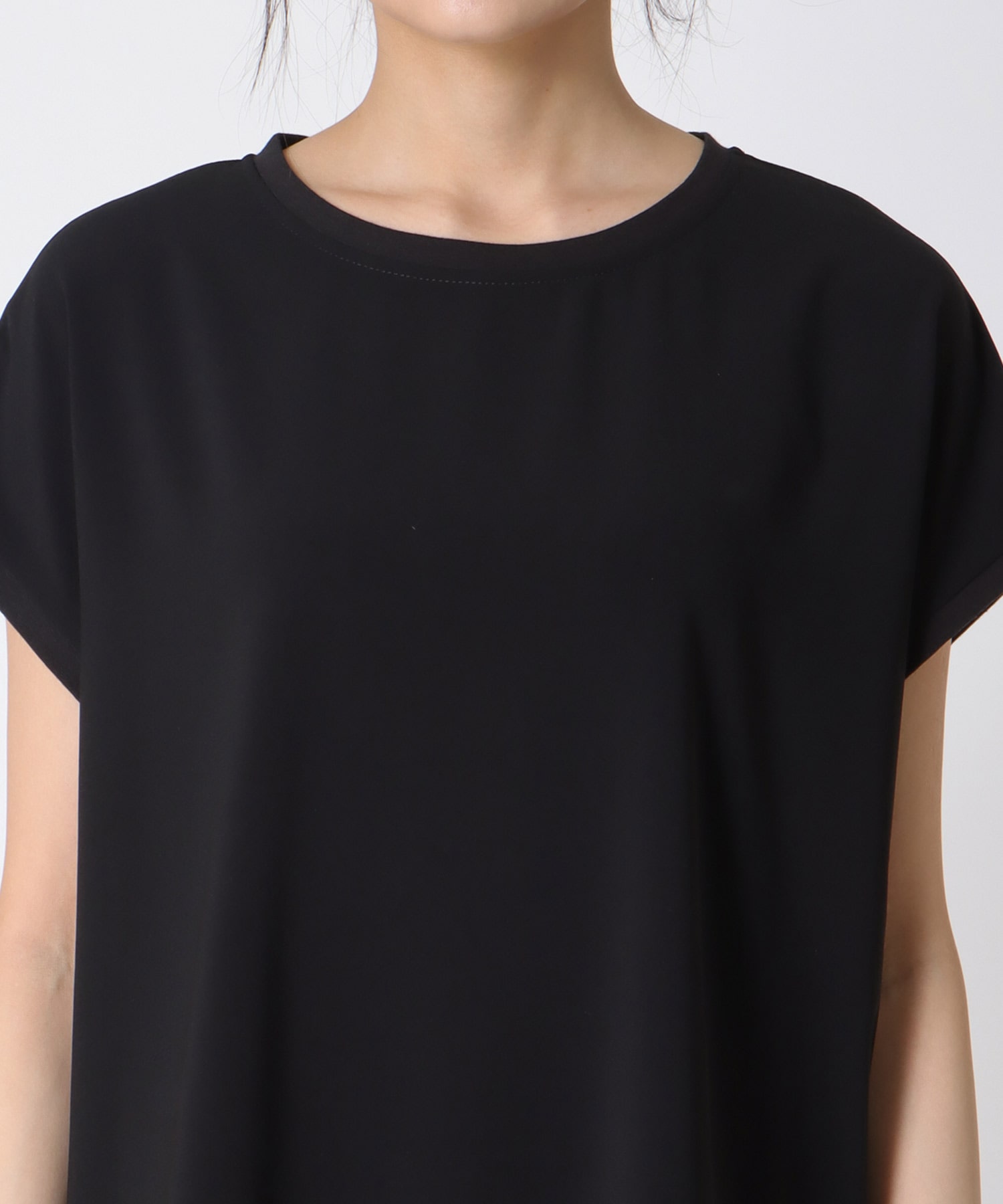 アムンゼンフレンチスリーブブラウス