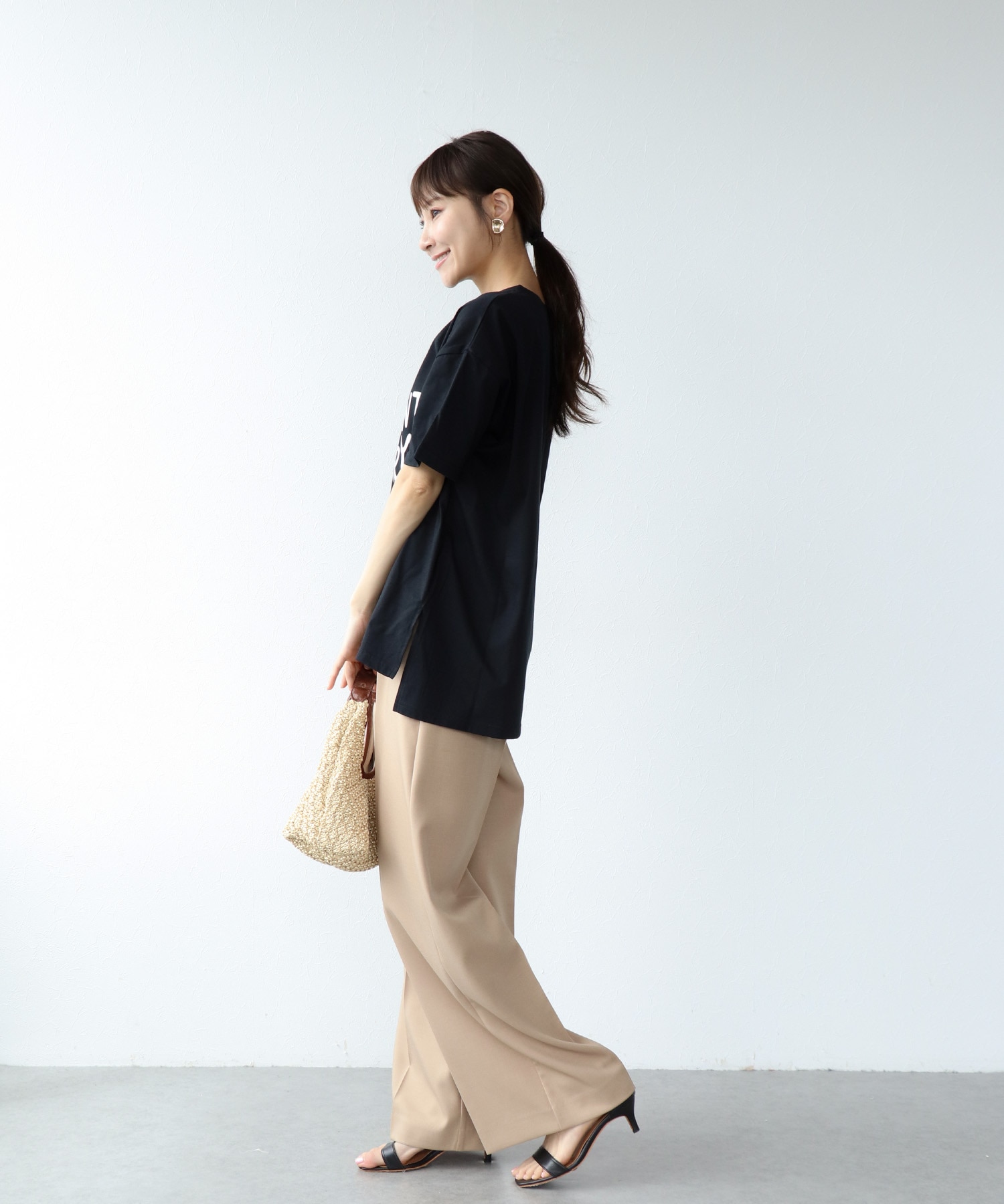 箔ロゴプリントTシャツ