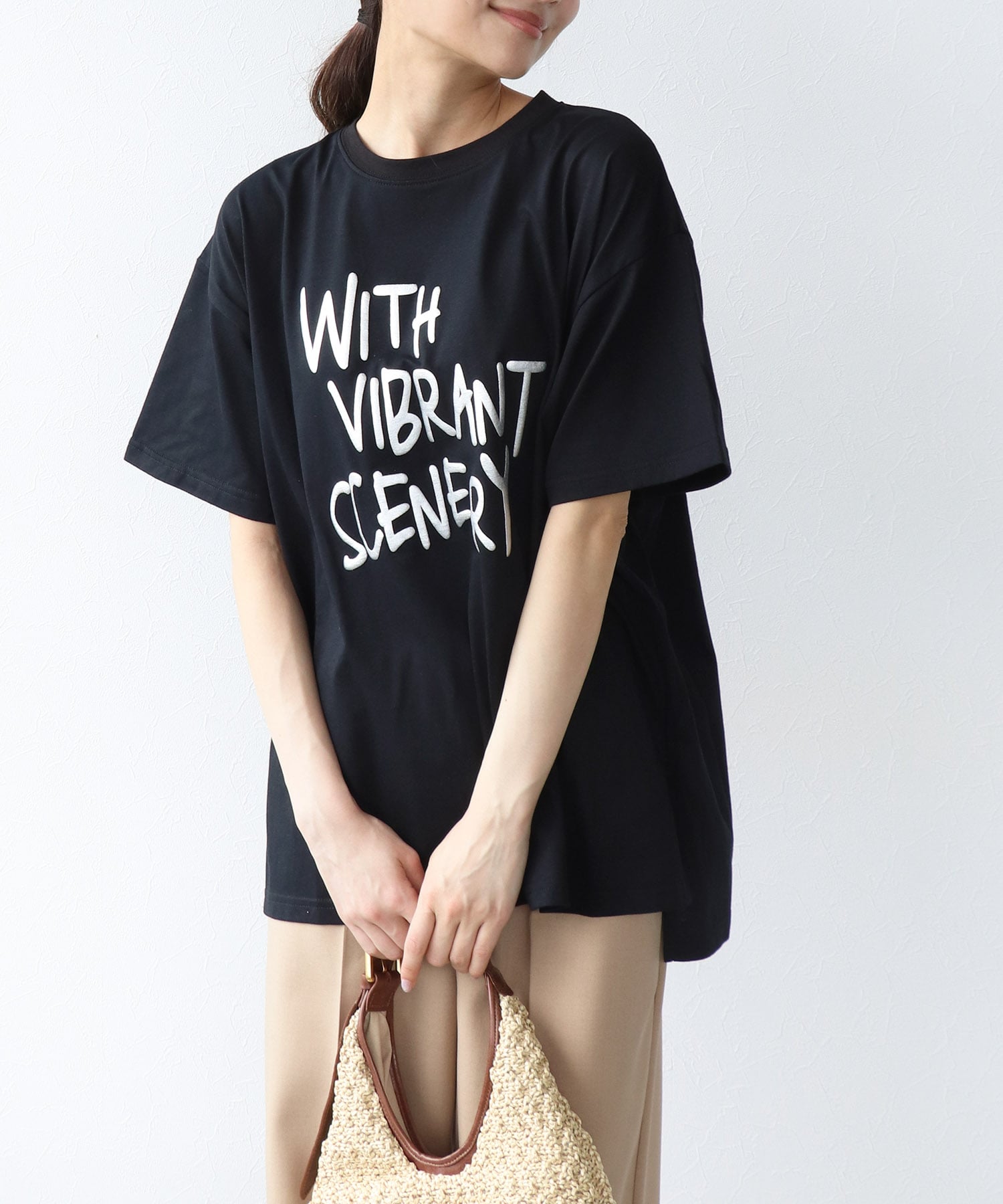 箔ロゴプリントTシャツ