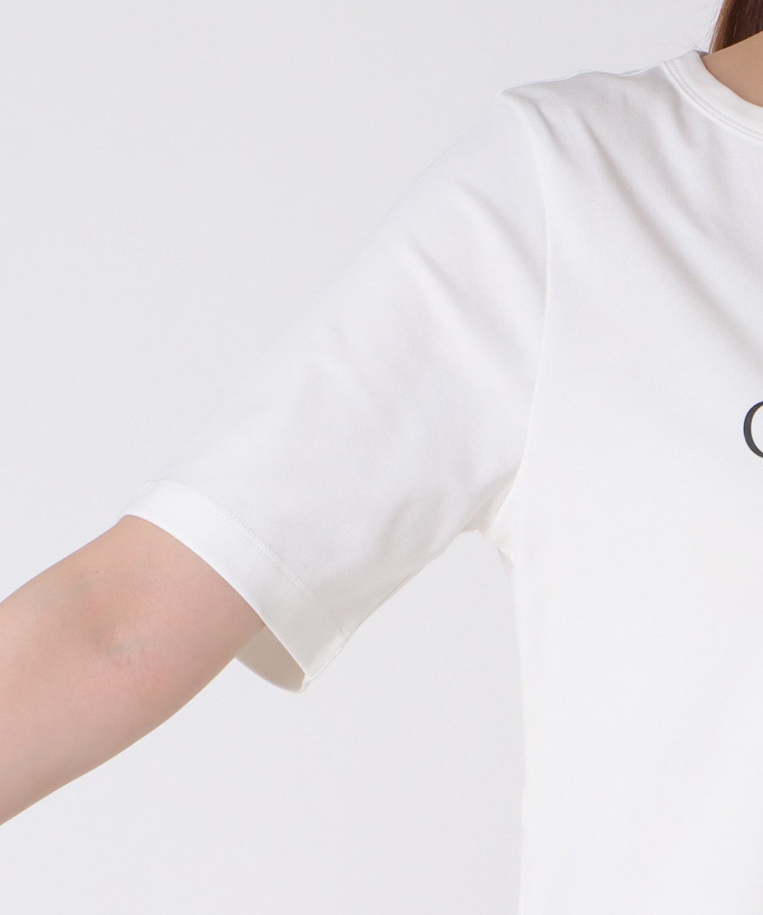 ワイドネックプリントTシャツ