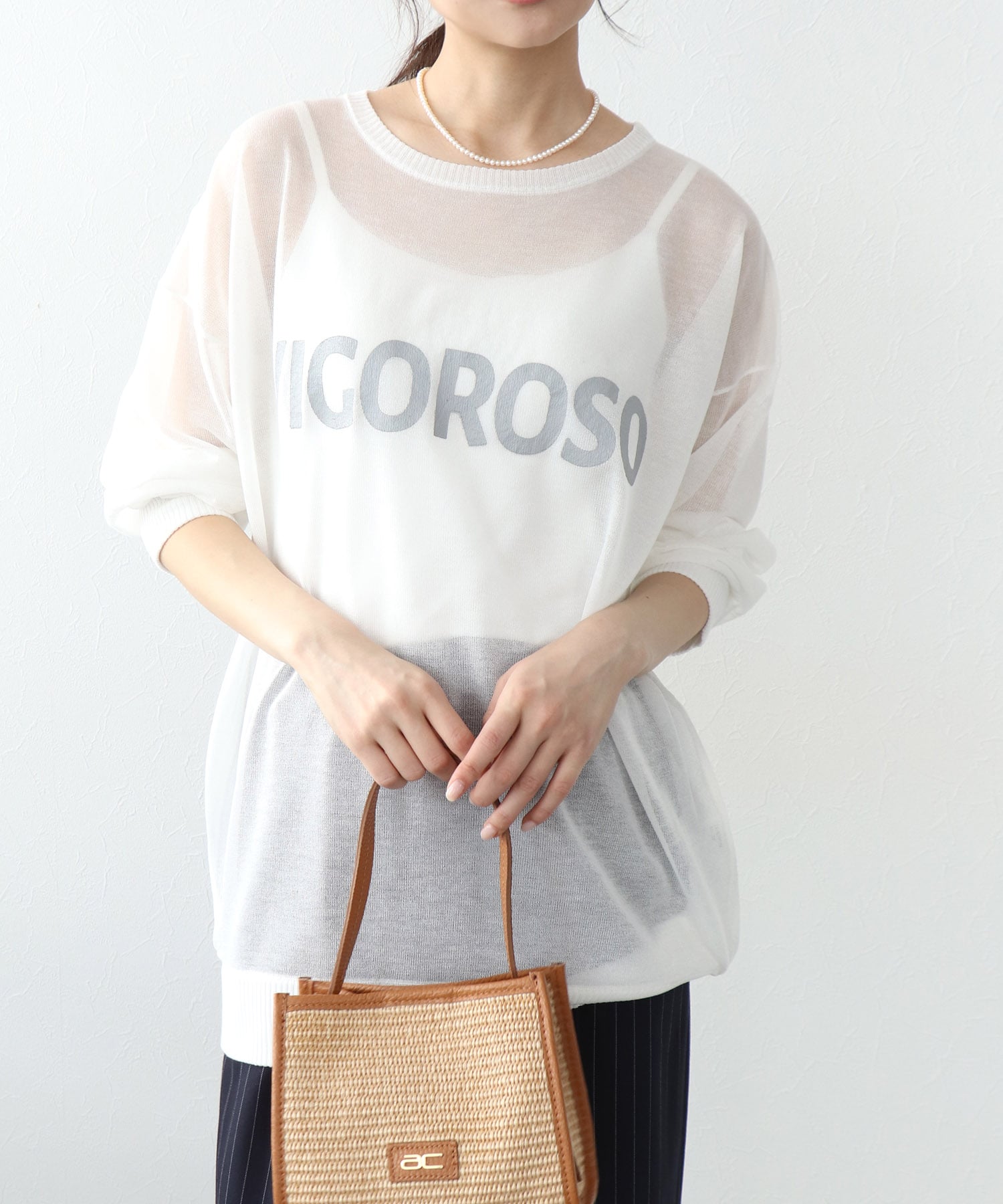 ロゴプリントシアーニット