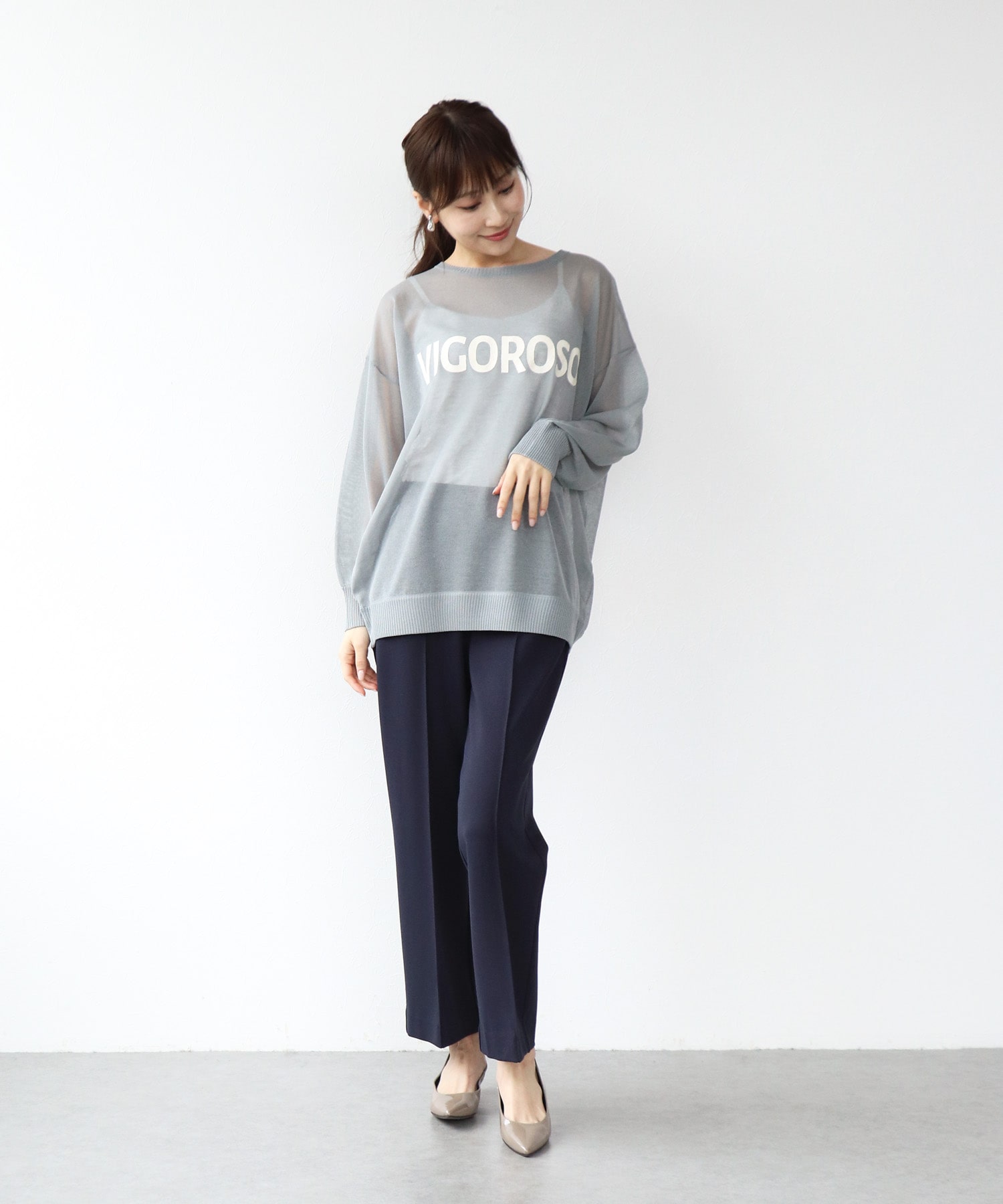 ロゴプリントシアーニット