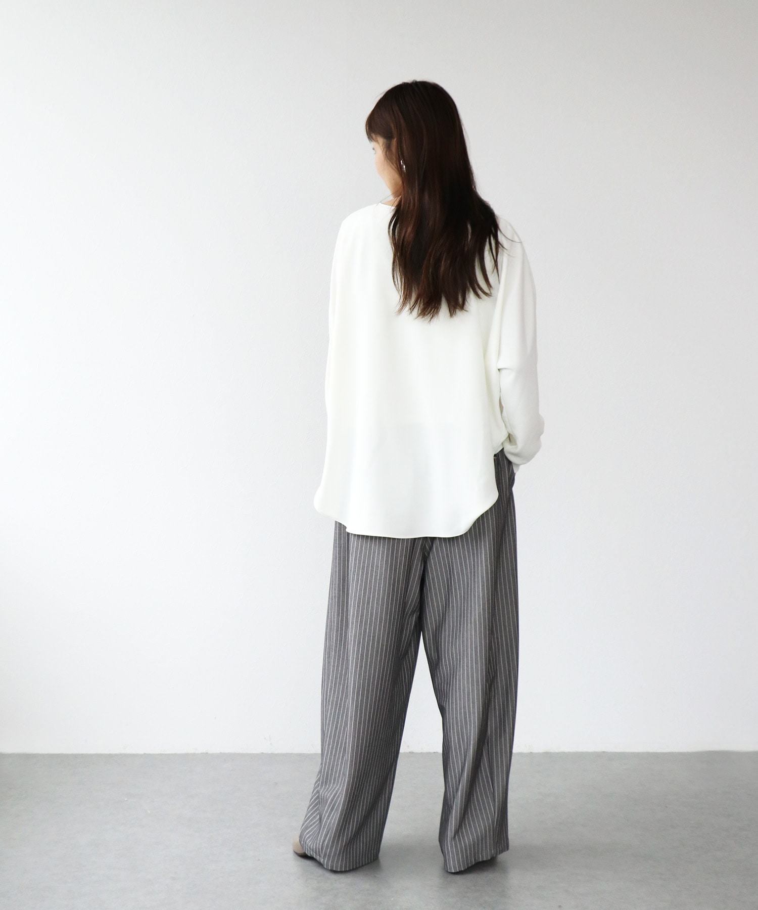 《新色追加》ブラウジング袖リブブラウス