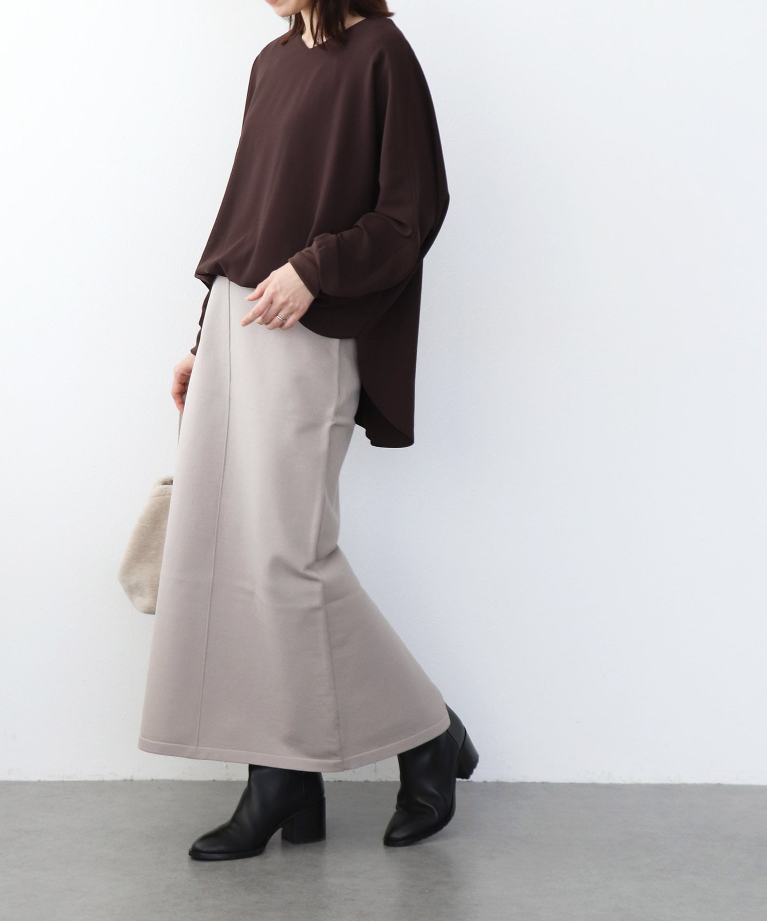 ブラウジング袖リブブラウス