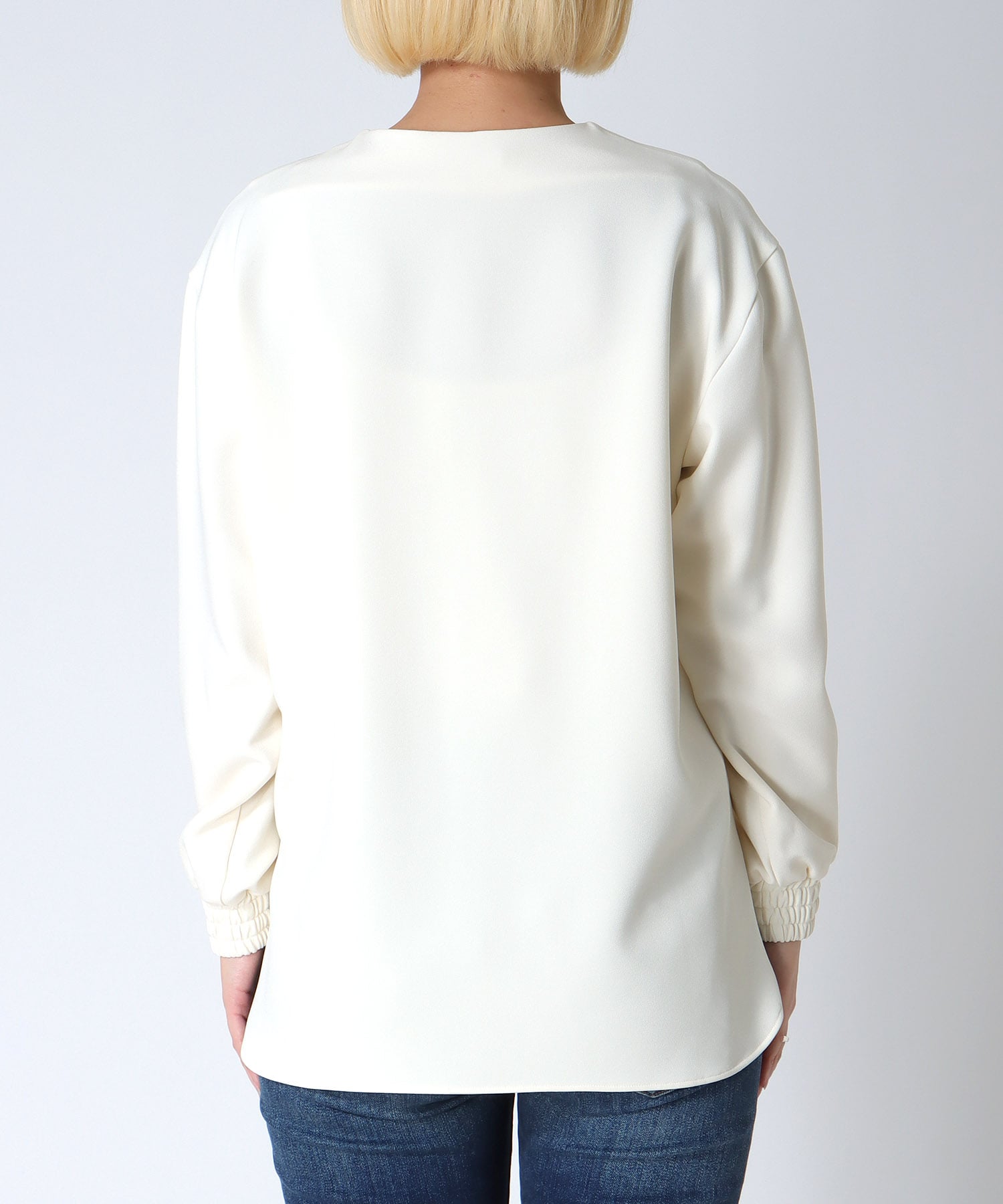 スキッパーデザインブラウス