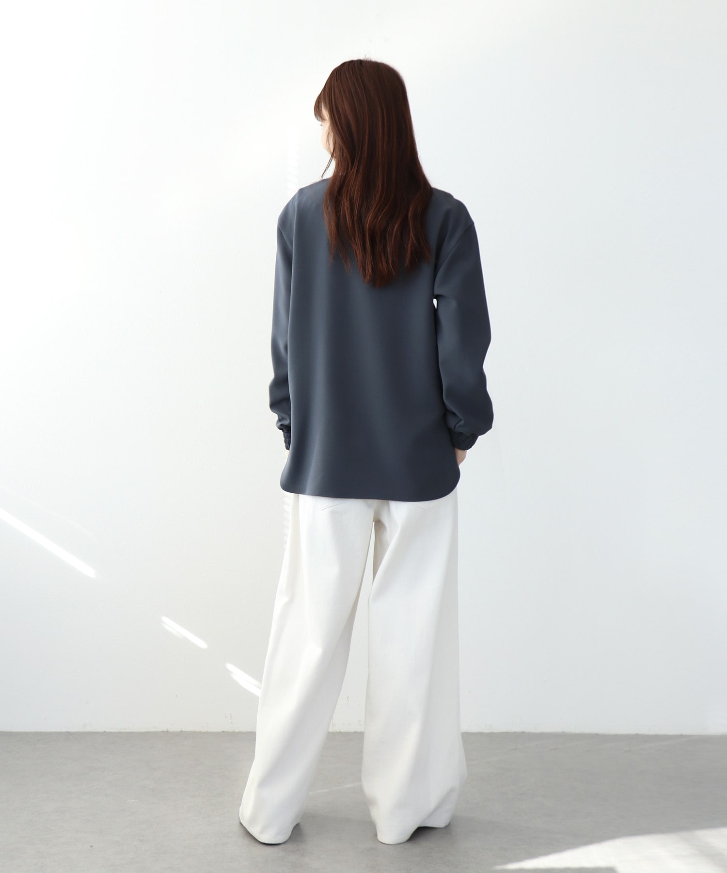 スキッパーデザインブラウス