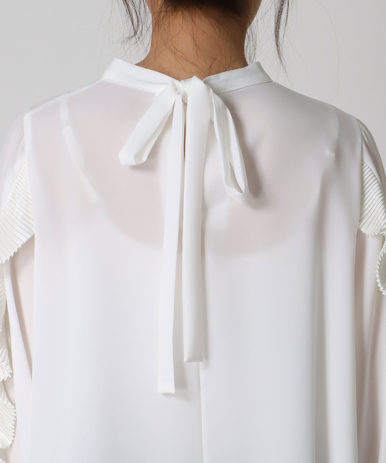 フリフリスリーブブラウス