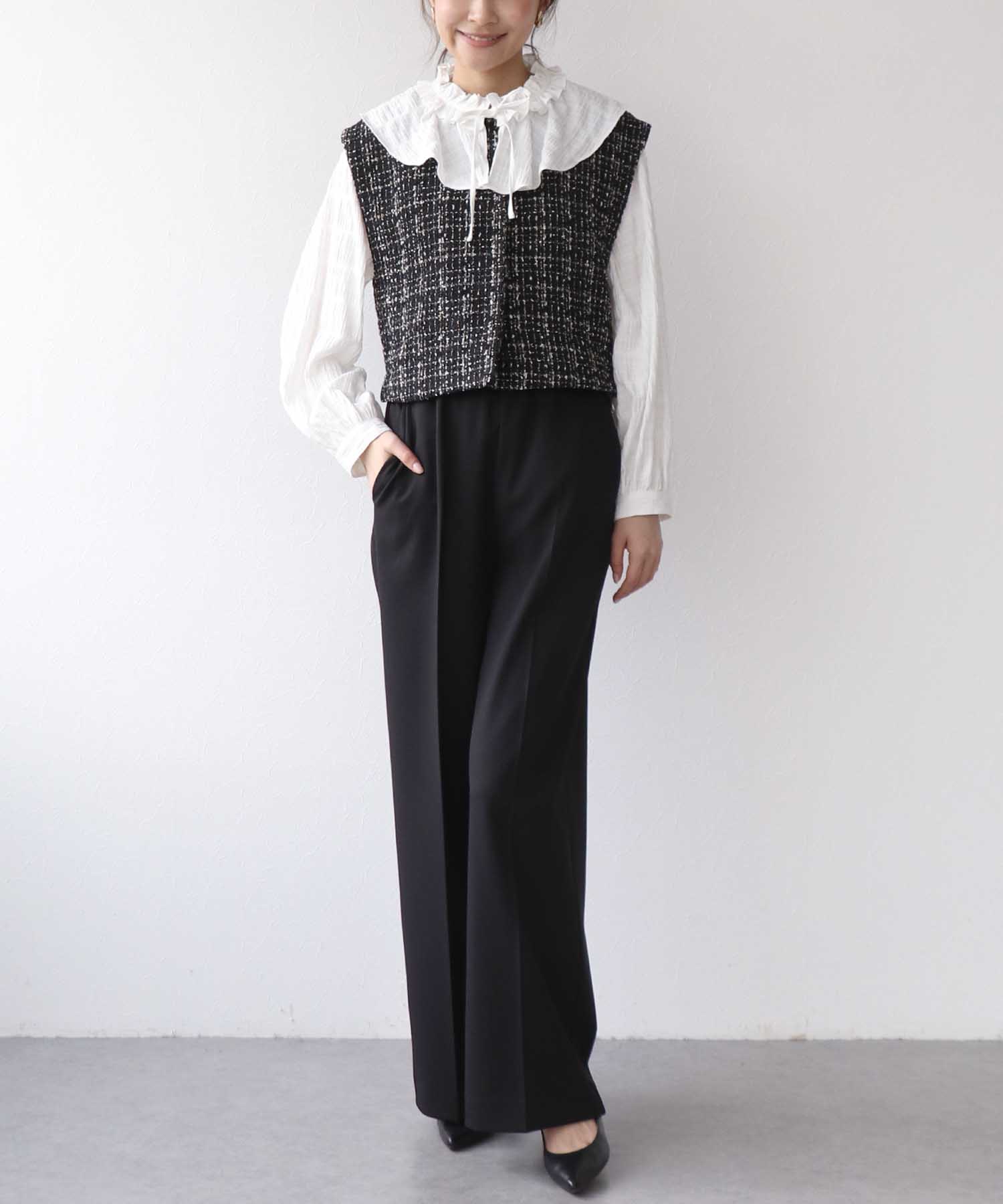 ノーカラーツイードショートベスト