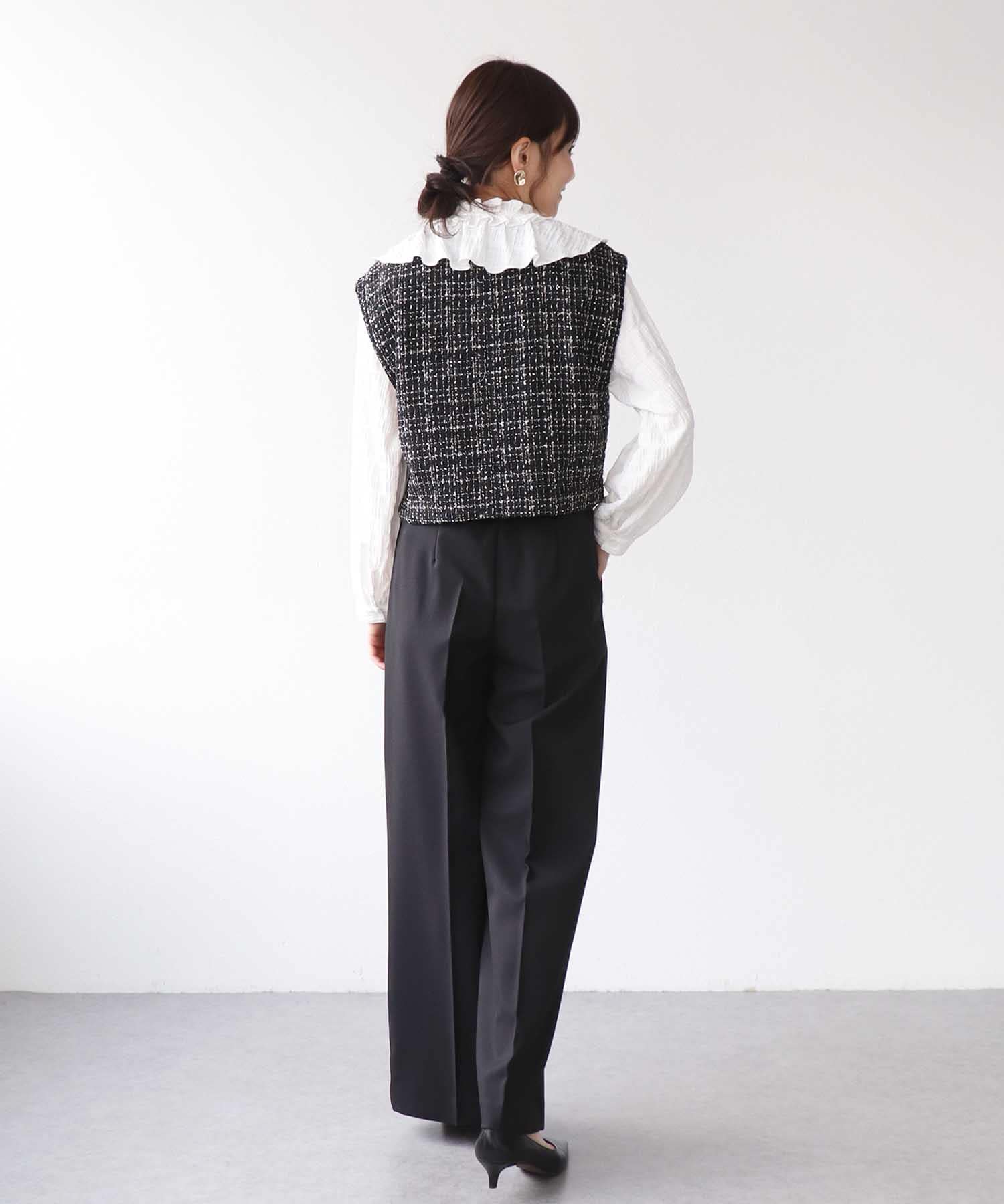 ノーカラーツイードショートベスト