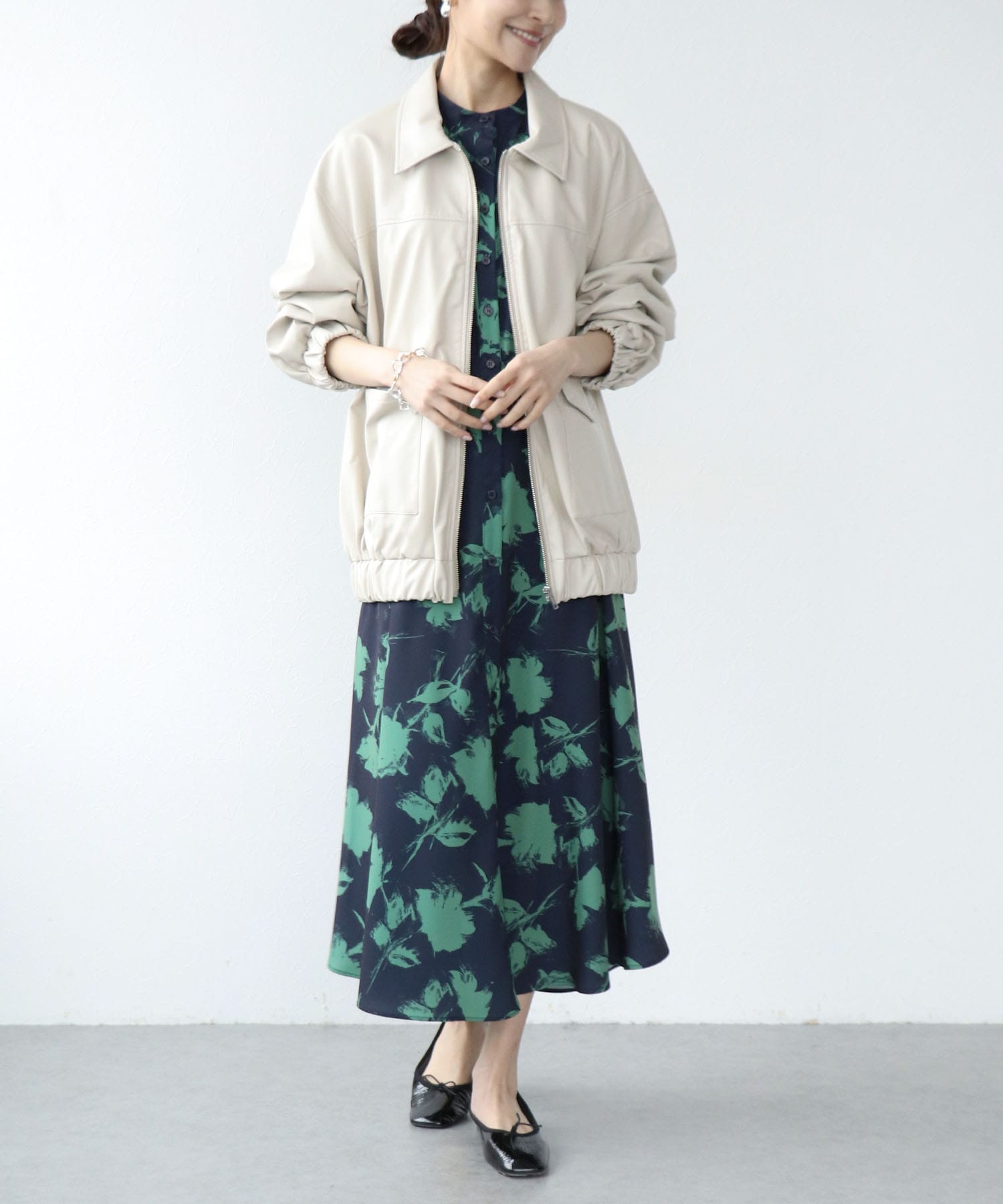 単色プリント長袖ワンピース