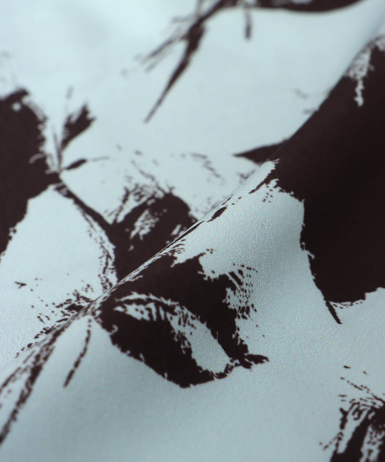 単色プリント長袖ワンピース