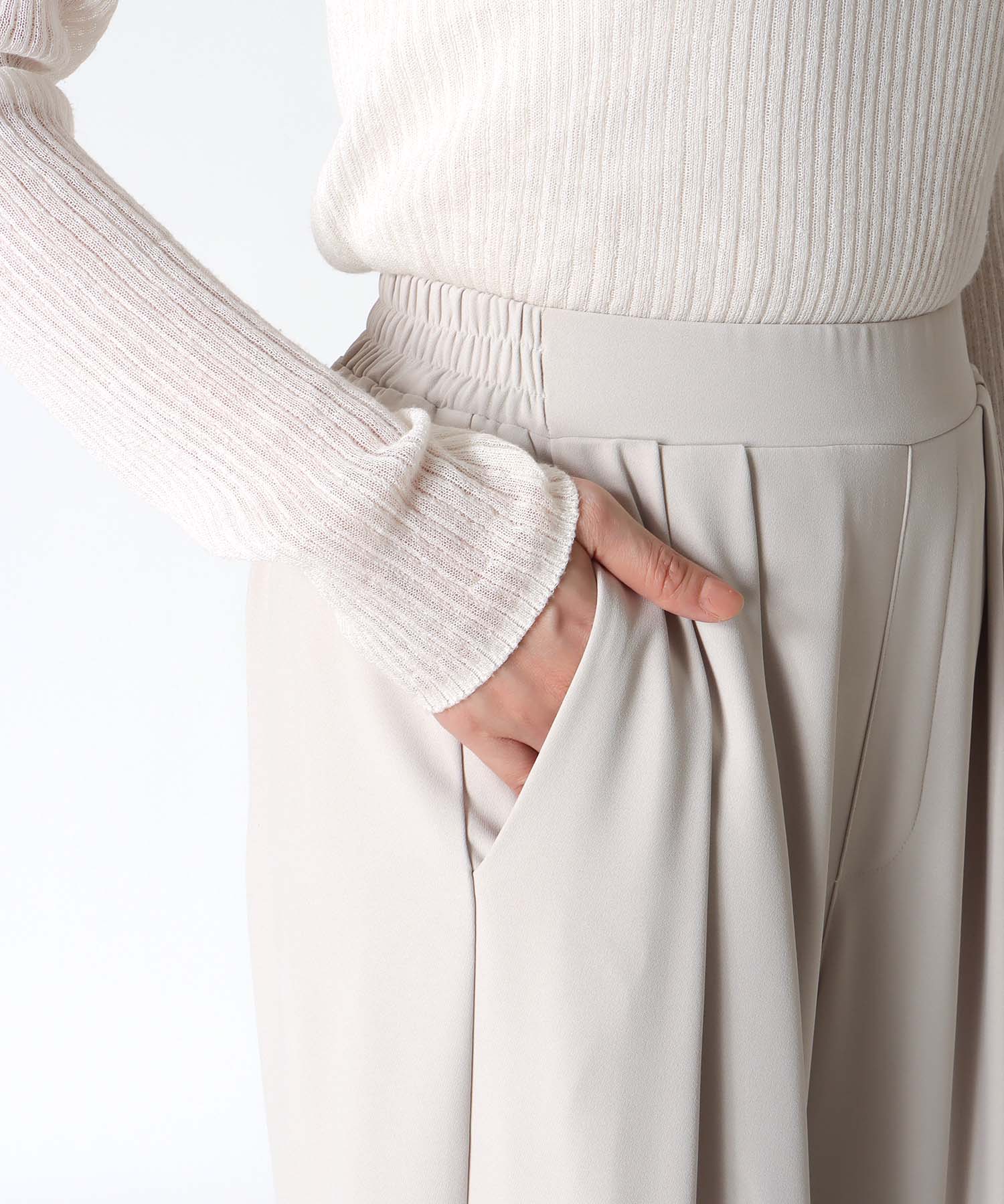 ２タックワイドパンツ