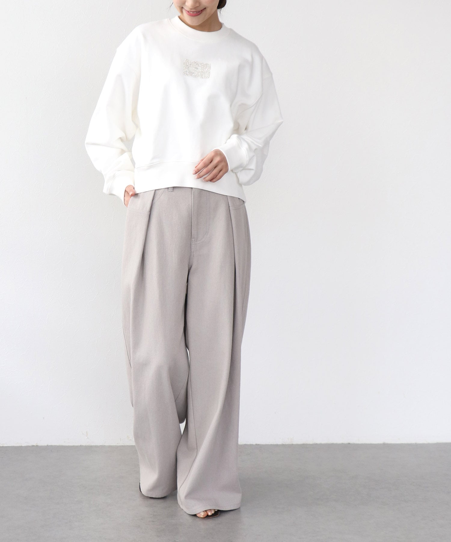 キラキラロゴスウェット