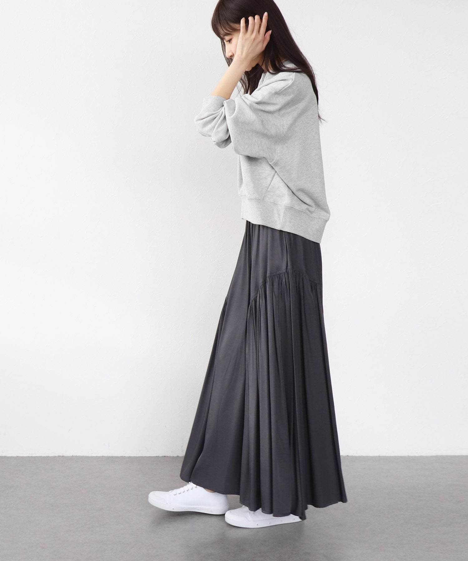 キラキラロゴスウェット