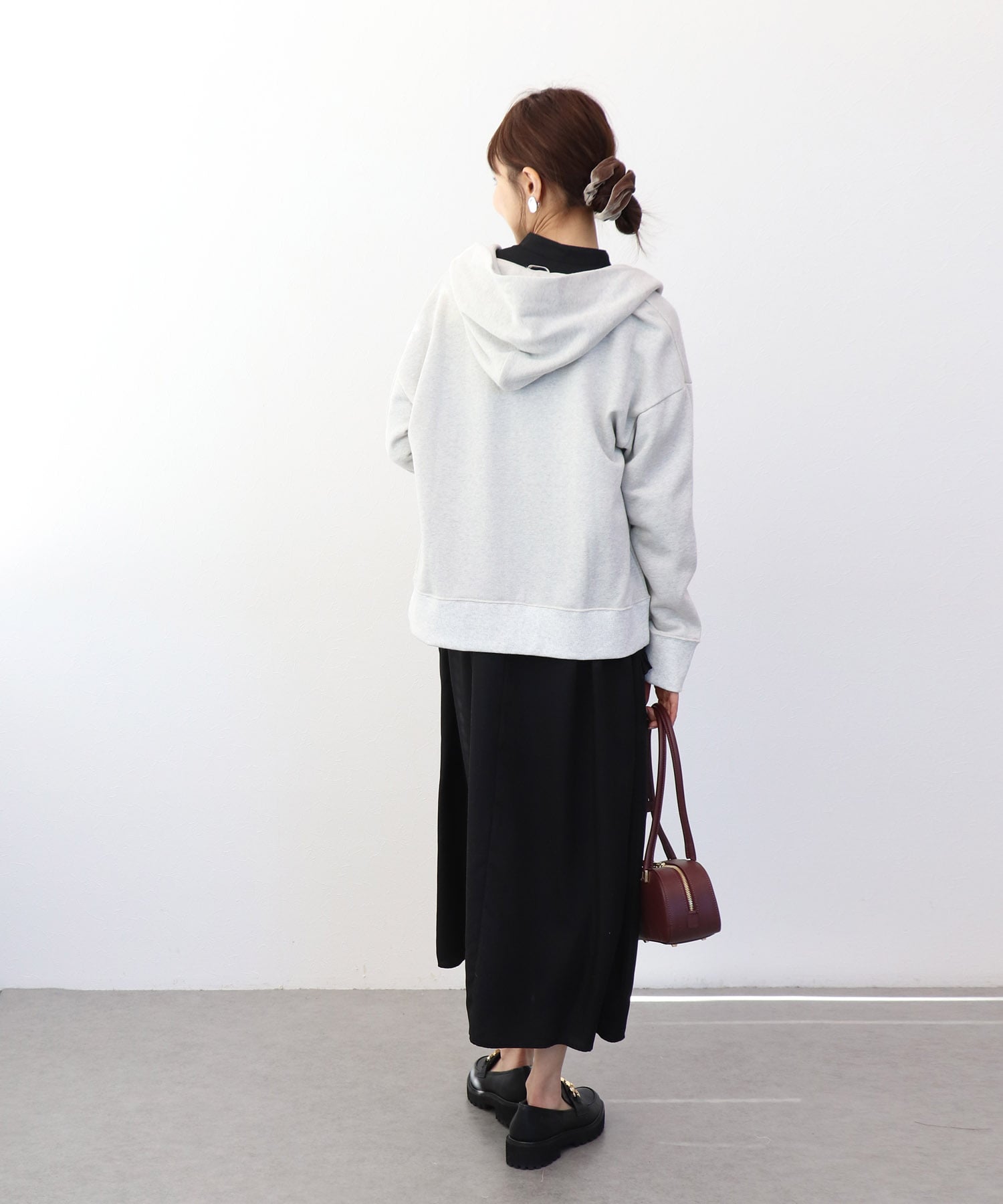 ラメ裏毛フードパーカー