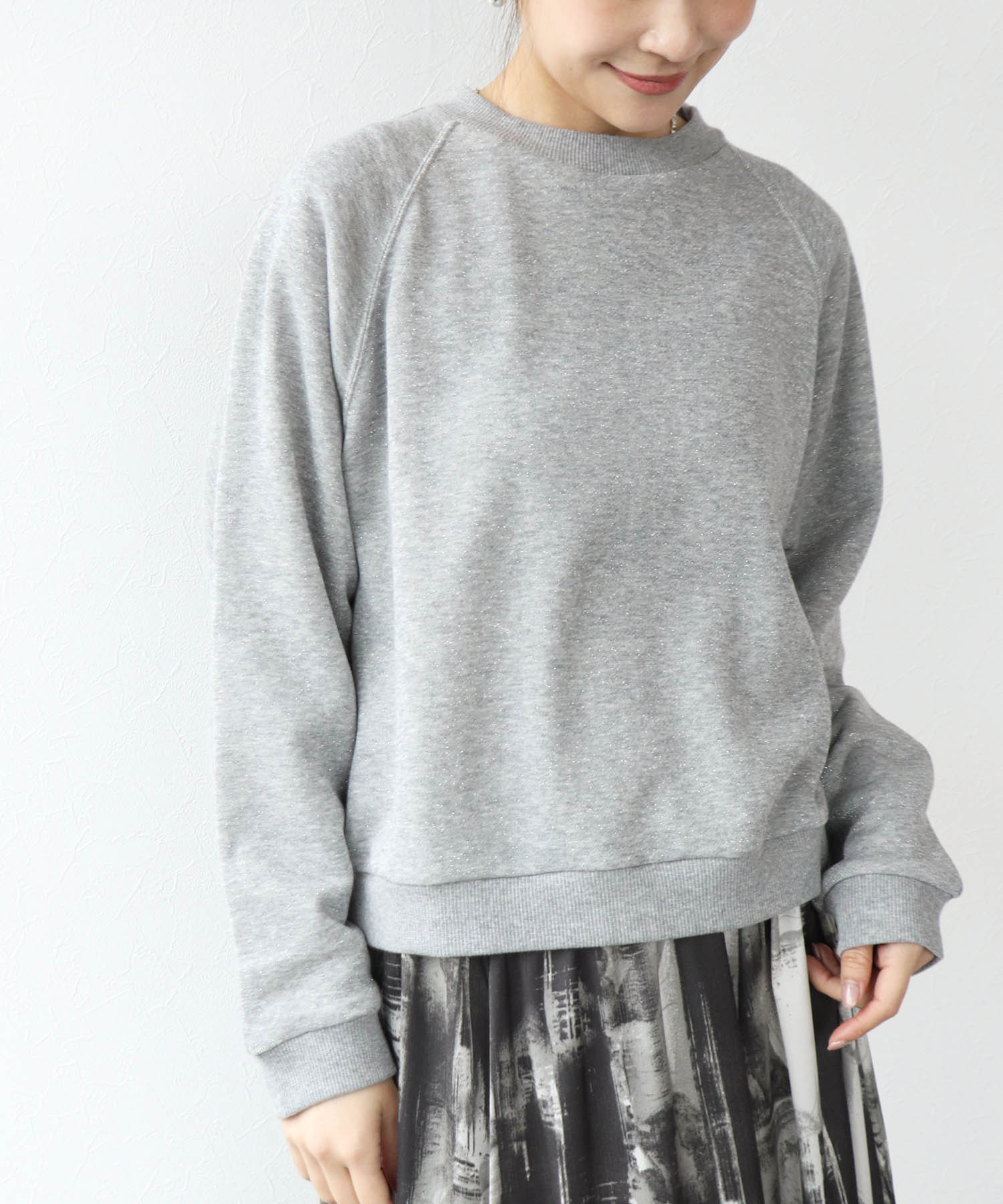 ラメ裏毛ラグランスリーブトップス