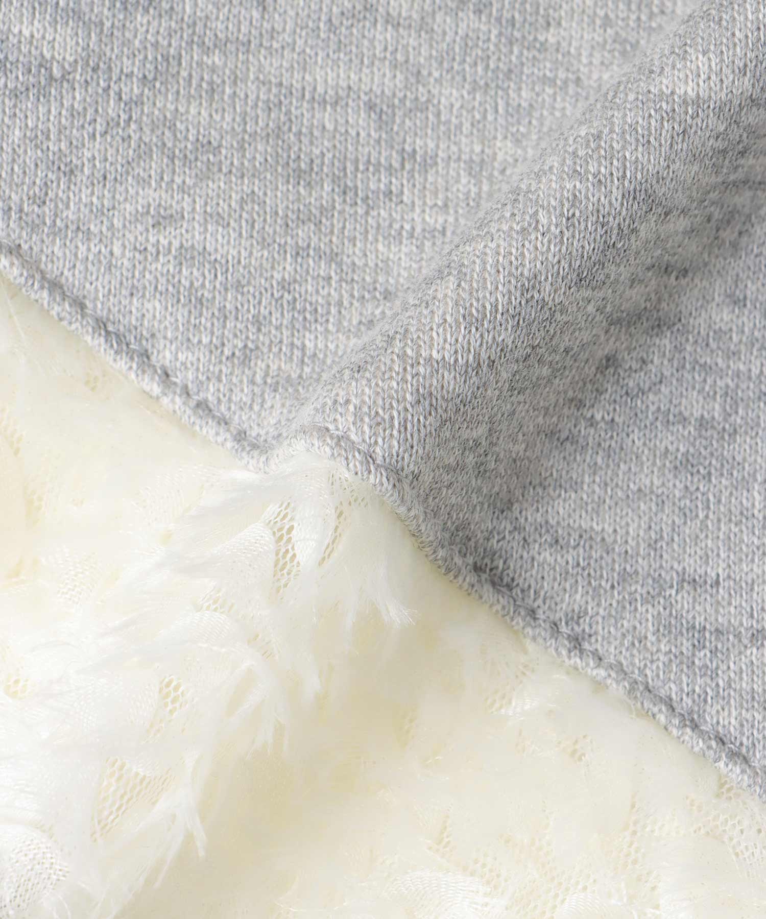 テープ刺繍ドッキング裏毛トップス