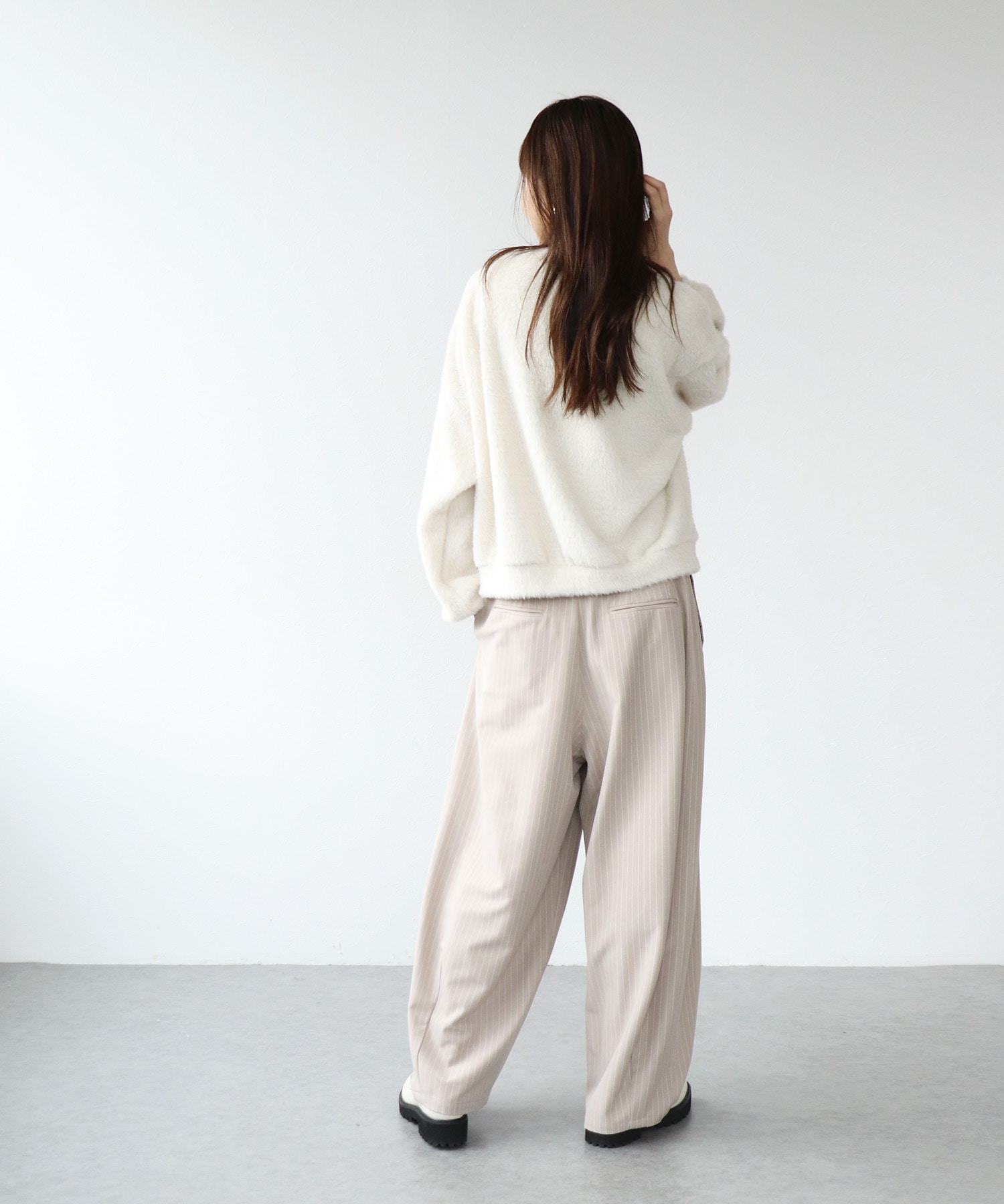 ふわふわトップス