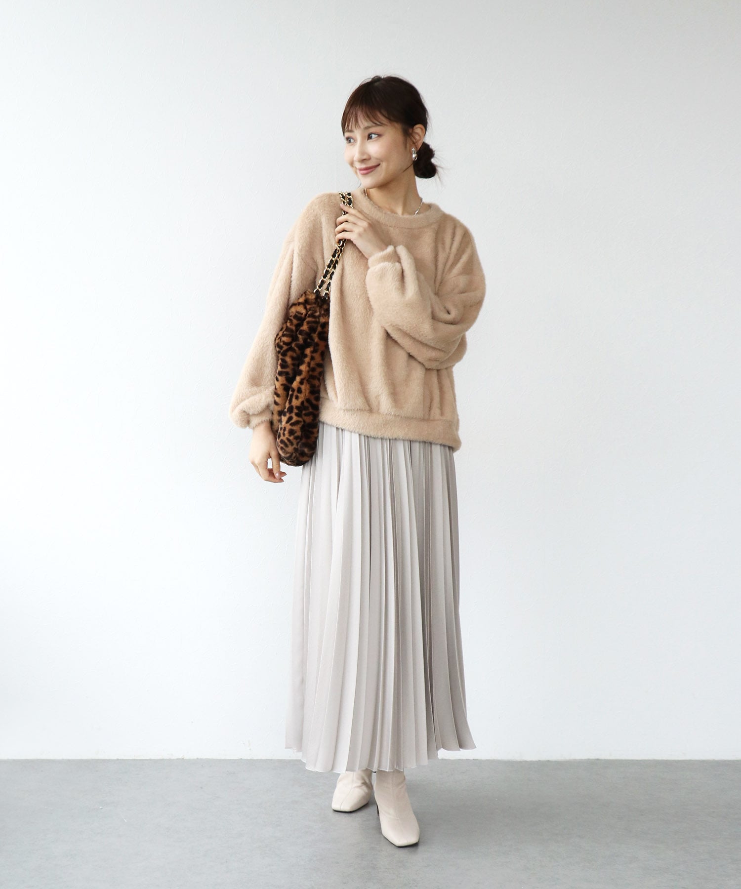 ふわふわトップス