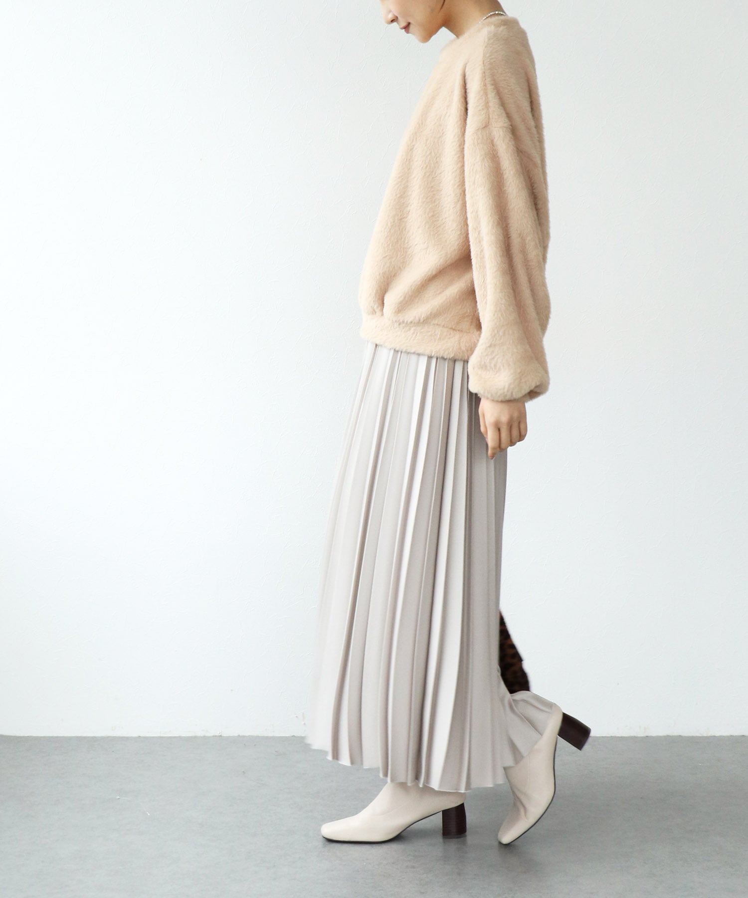 ふわふわトップス