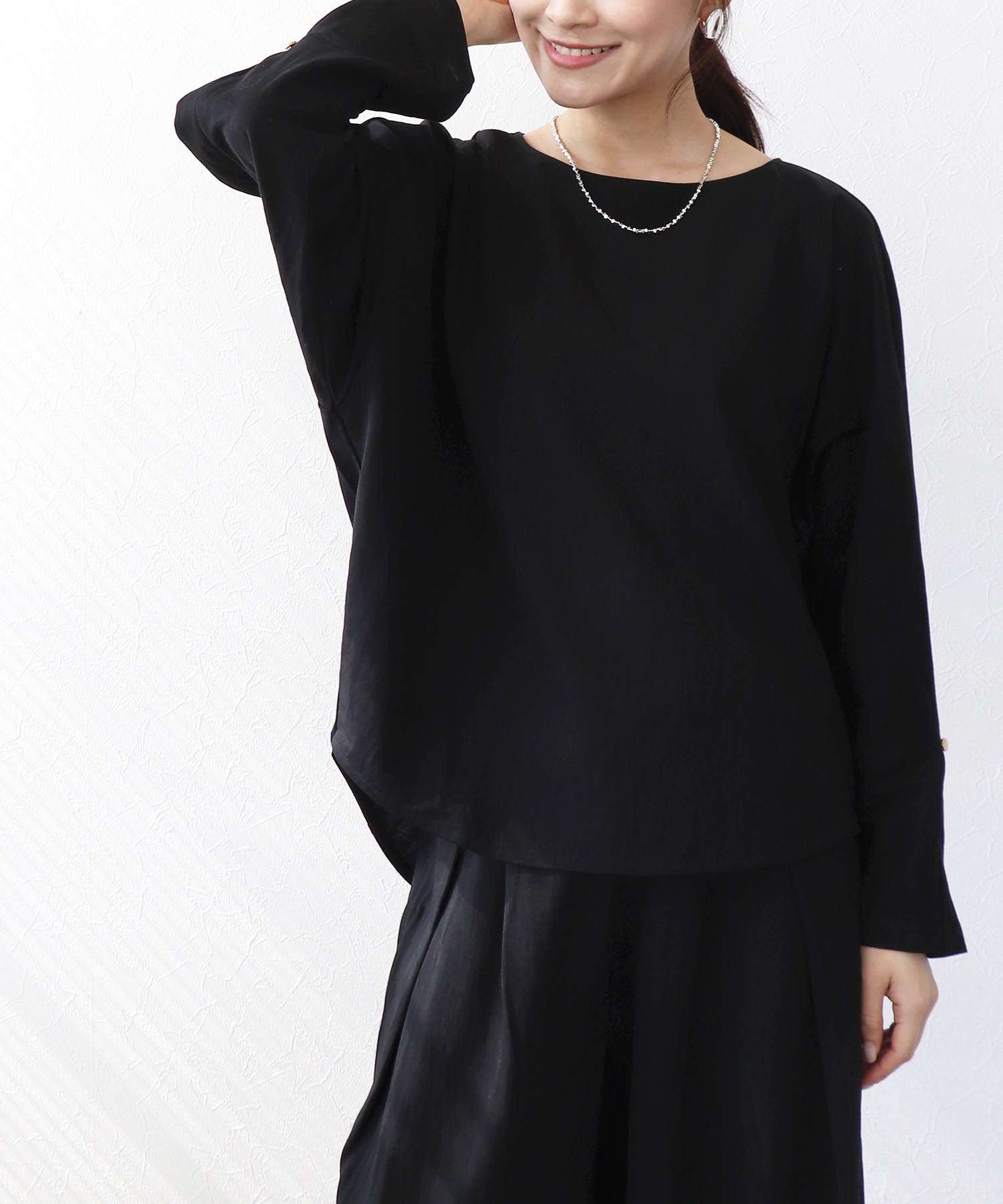 ナチュラルスムース綺麗めトップス