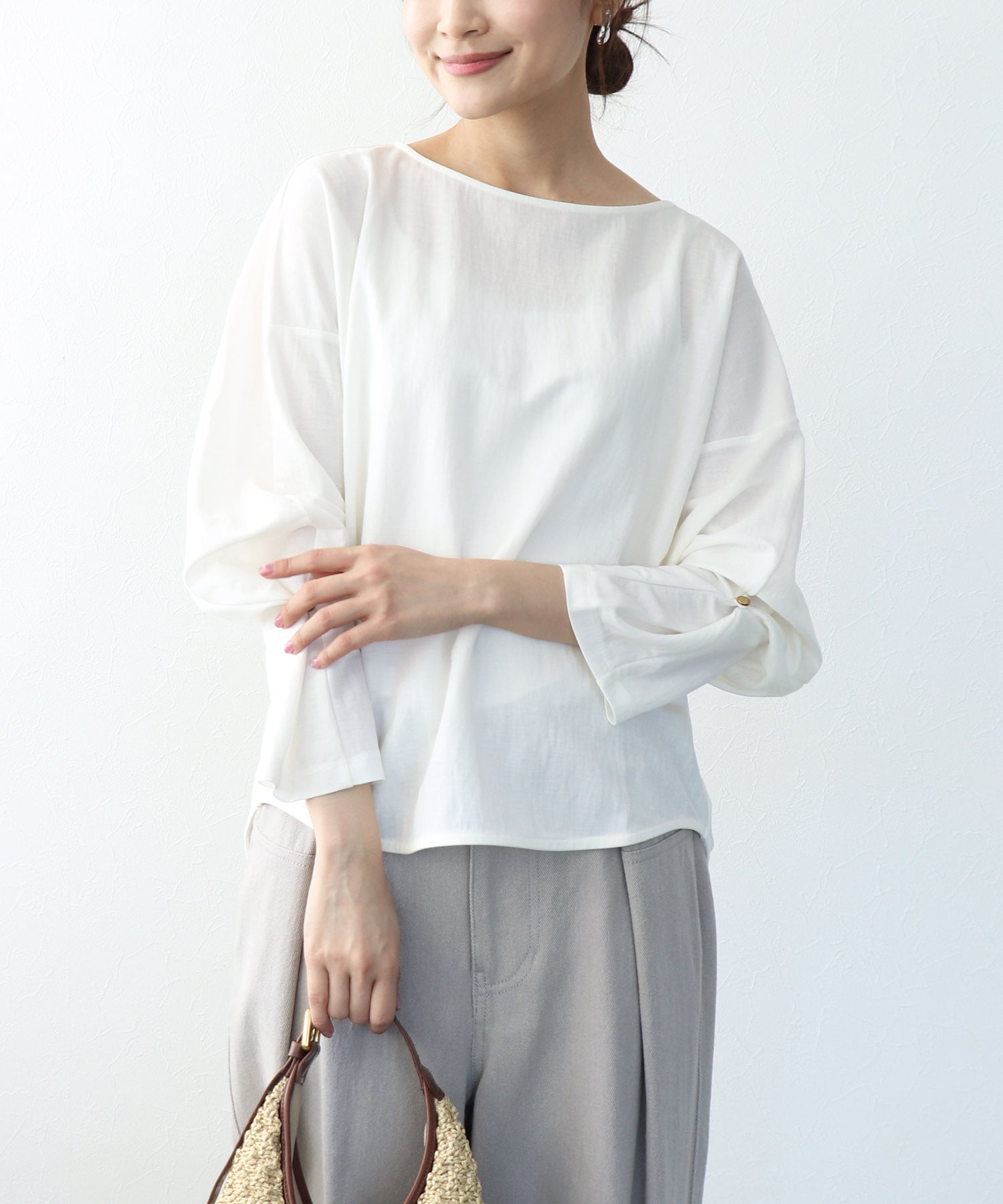 ナチュラルスムース綺麗めトップス