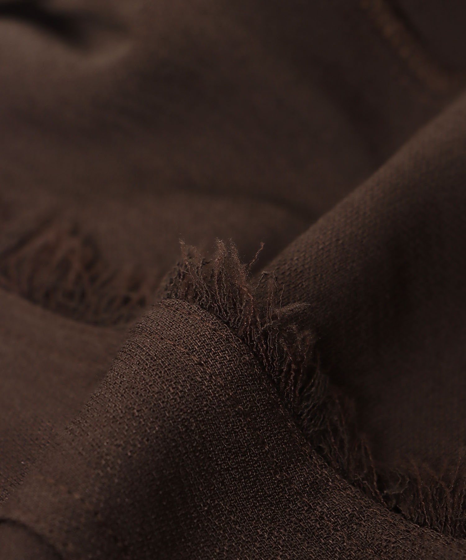 Vネックフリンジスリーブブラウス