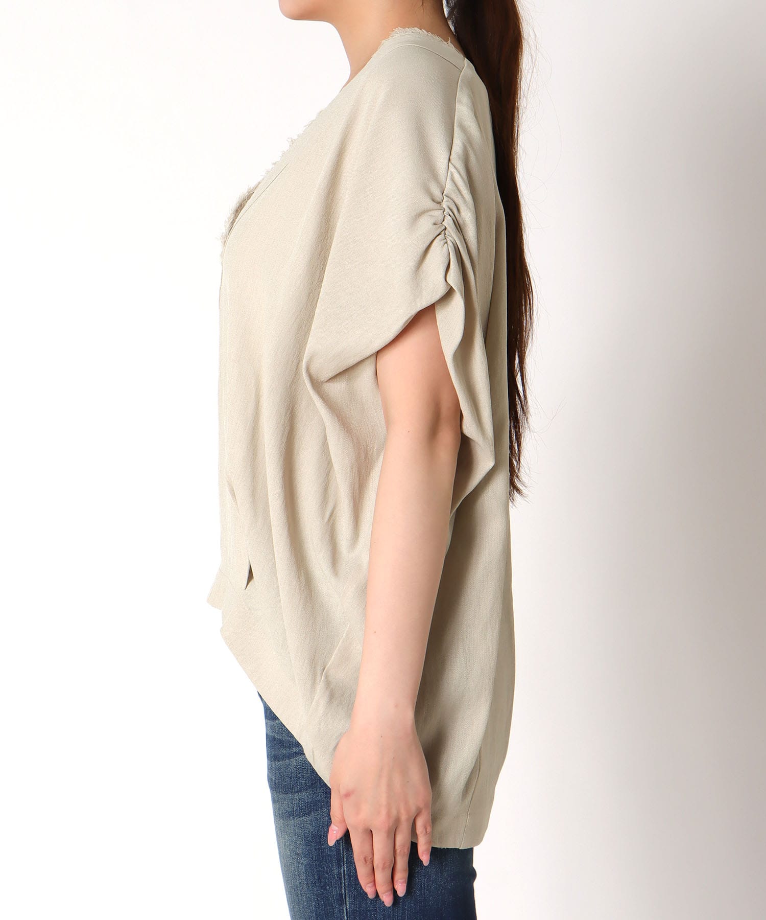 Vネックフリンジスリーブブラウス