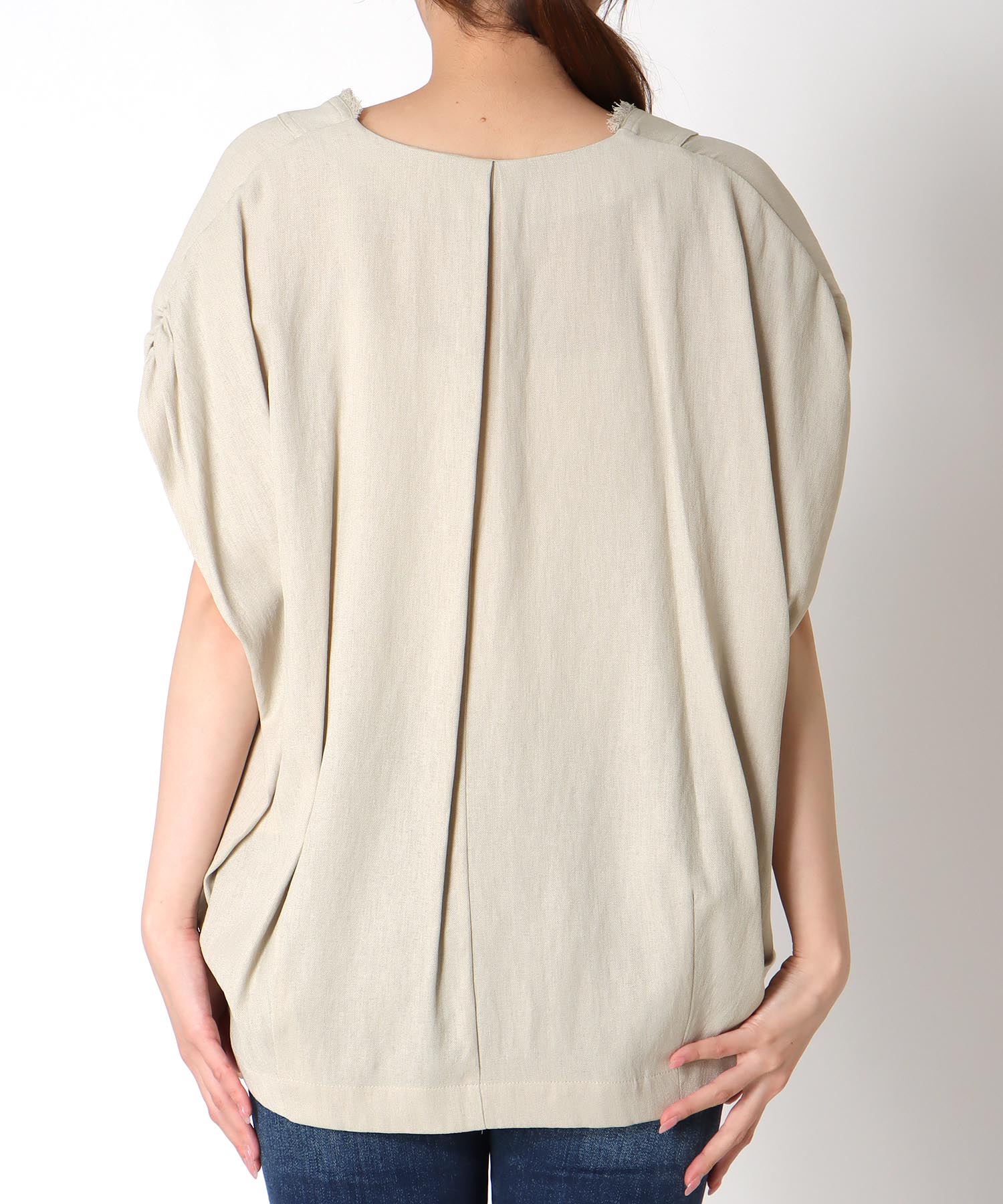 Vネックフリンジスリーブブラウス