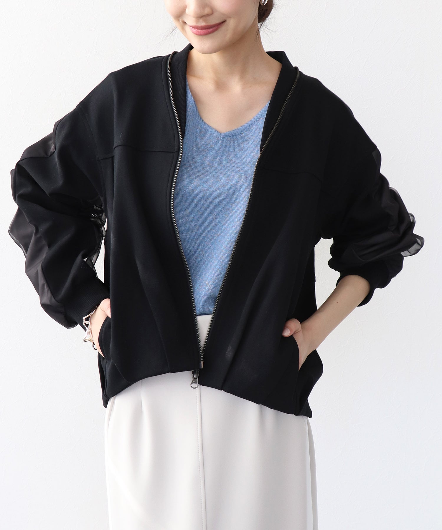 ポンチ袖チュールタックブルゾン