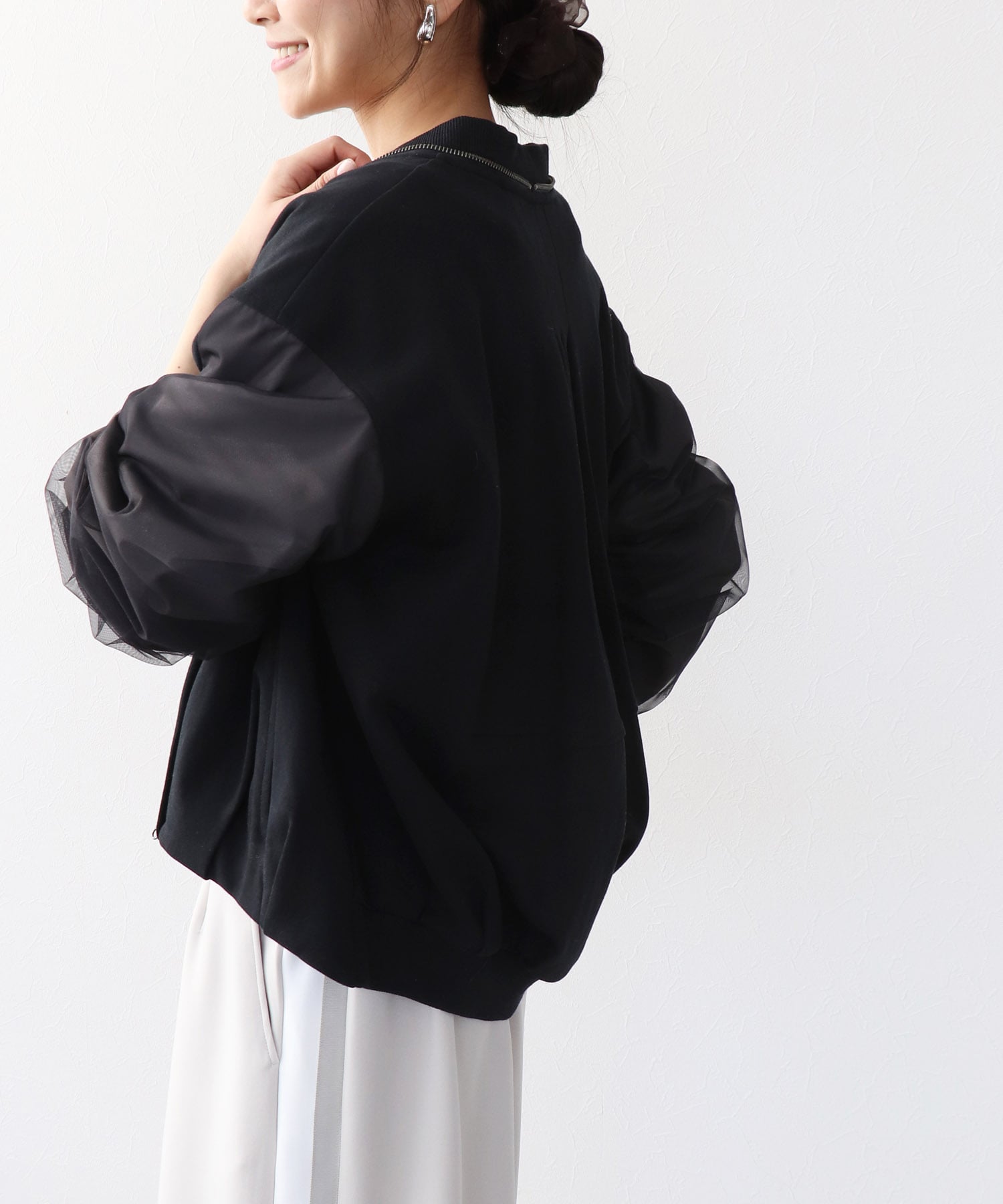 ポンチ袖チュールタックブルゾン