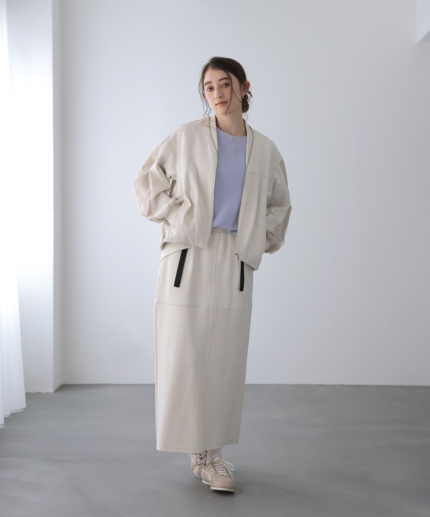 ポンチ袖チュールタックブルゾン