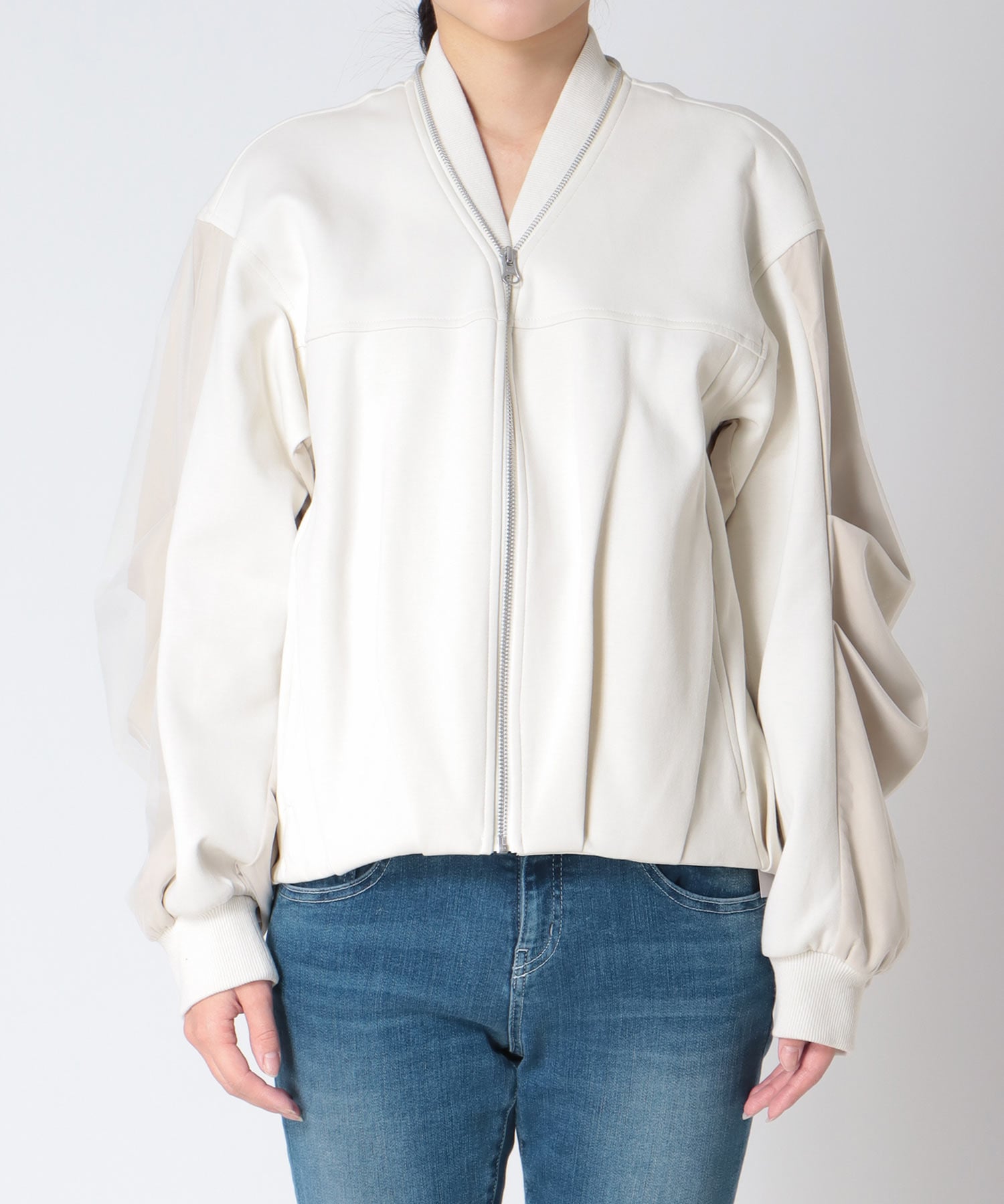 ポンチ袖チュールタックブルゾン