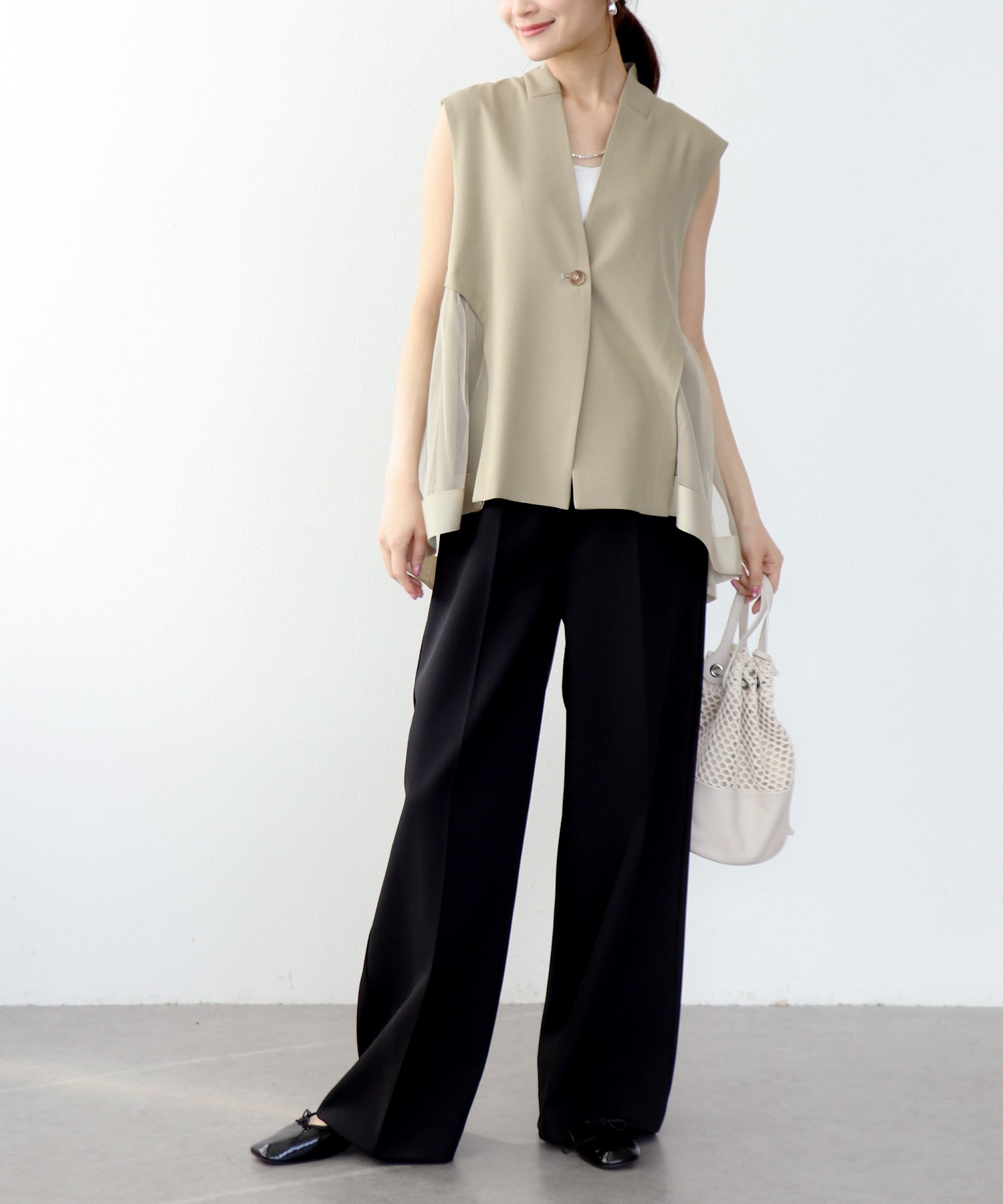 バックチュールベスト