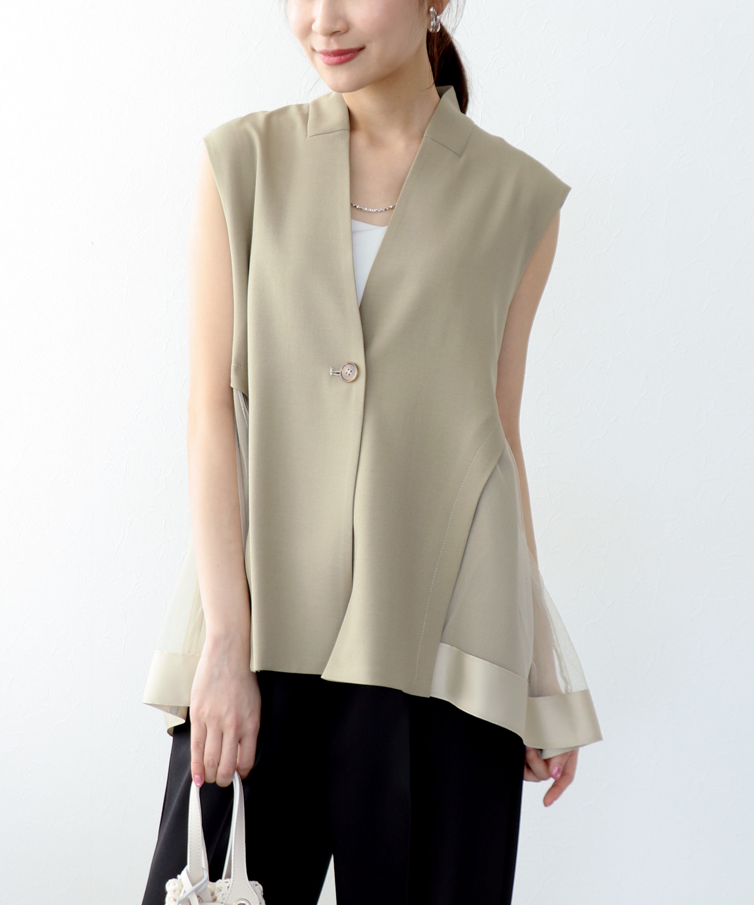 バックチュールベスト