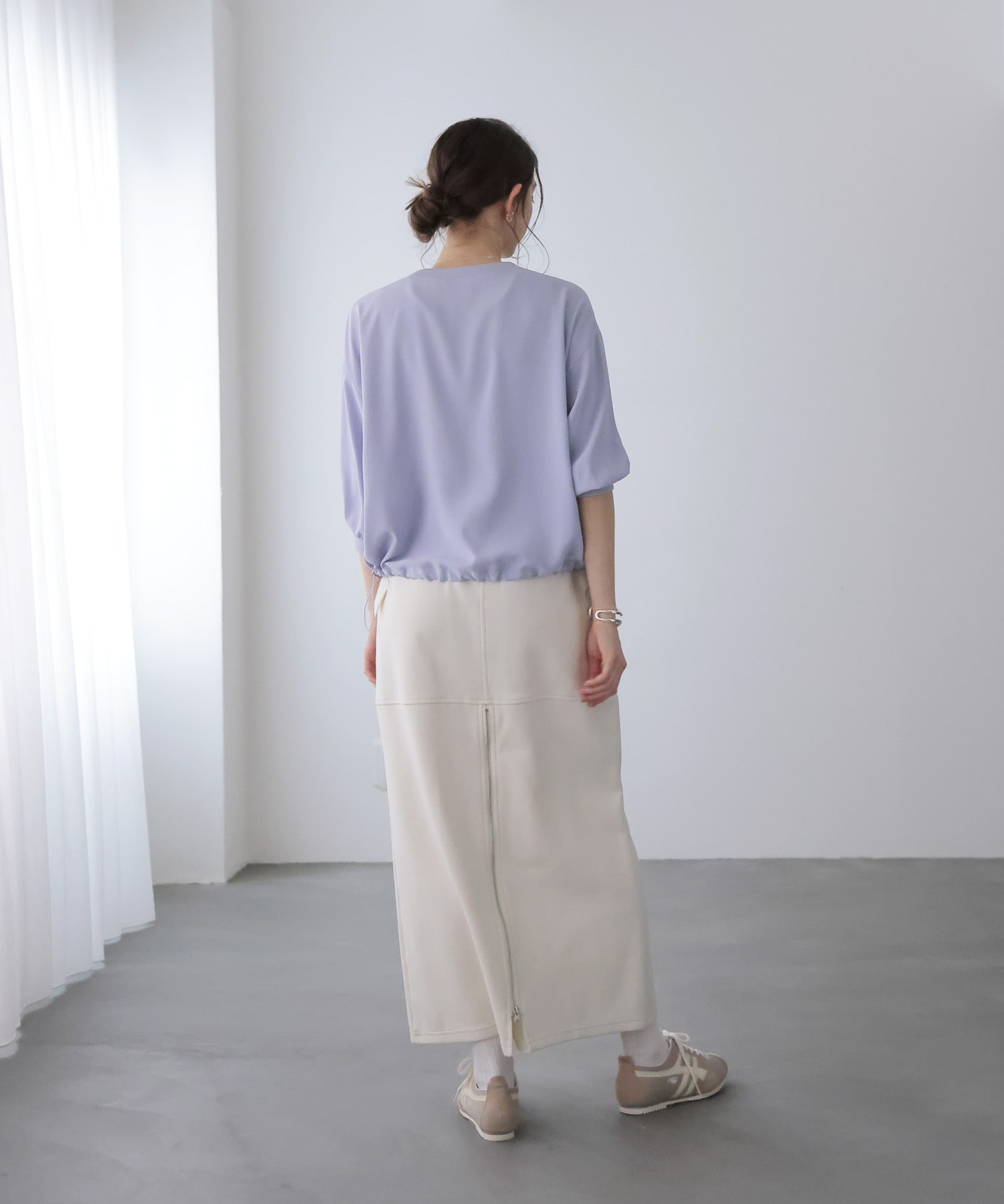 ポンチバックフレアスカート