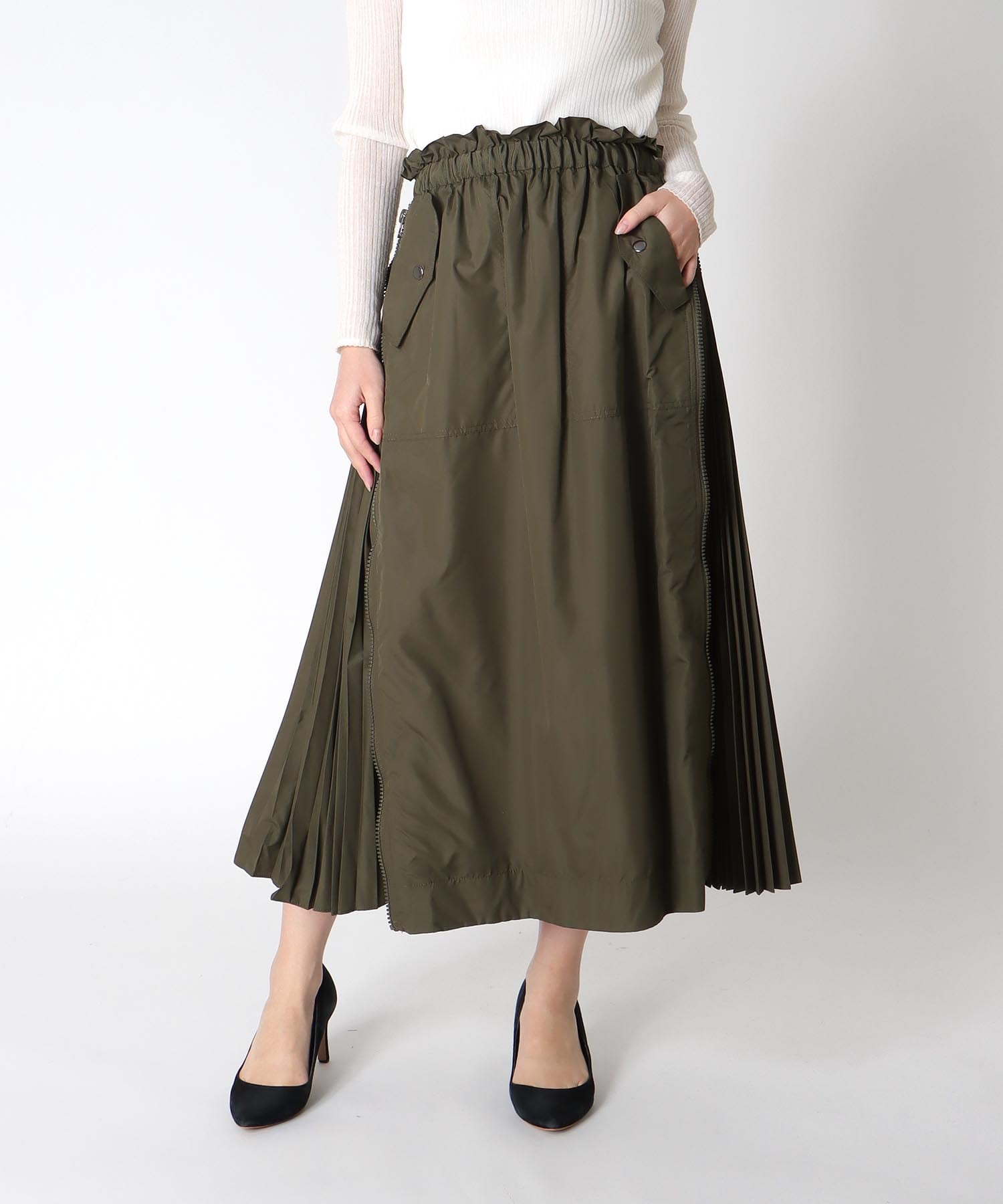 サイドファスナープリーツスカート