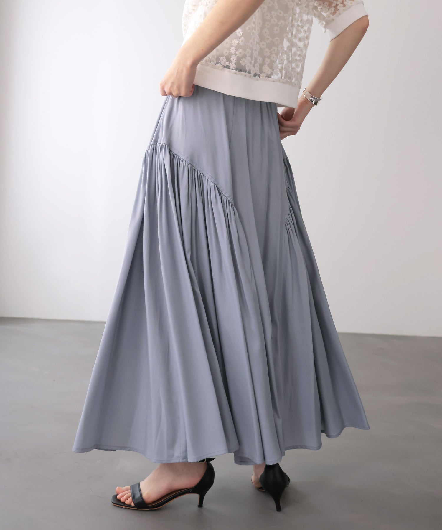 サイドギャザスカート