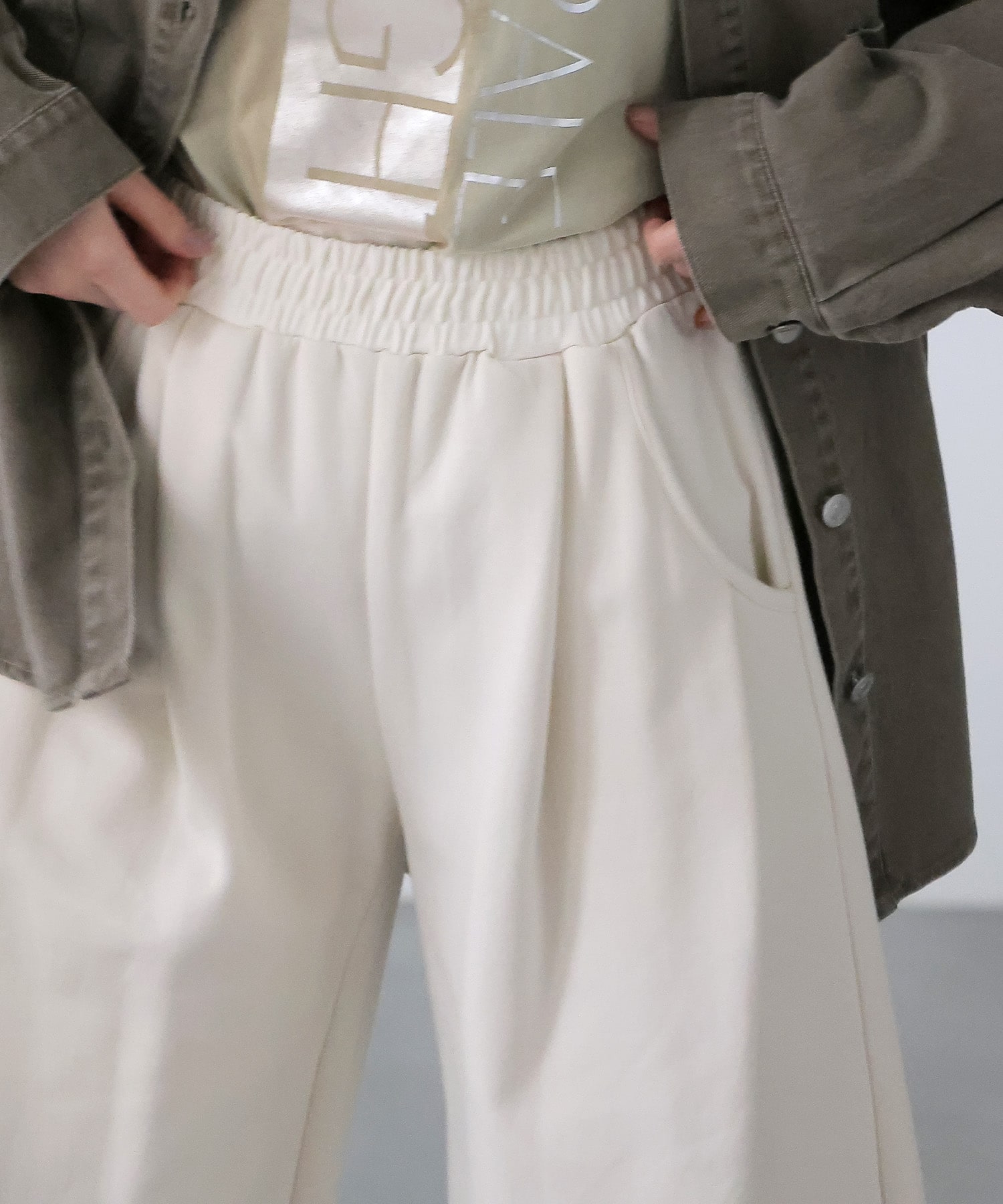 ポンチカービーパンツ