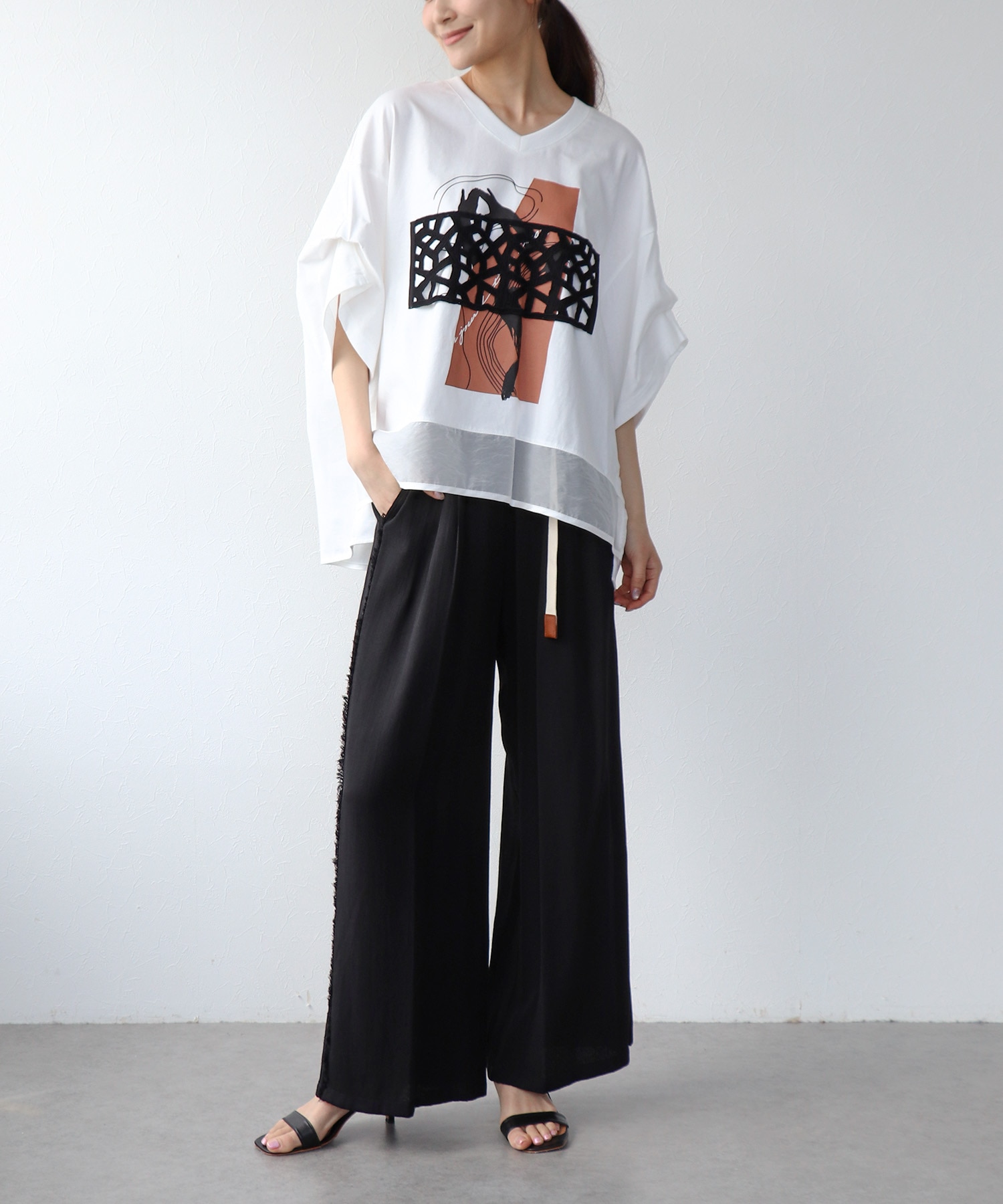 サイドフリンジベルト付パンツ