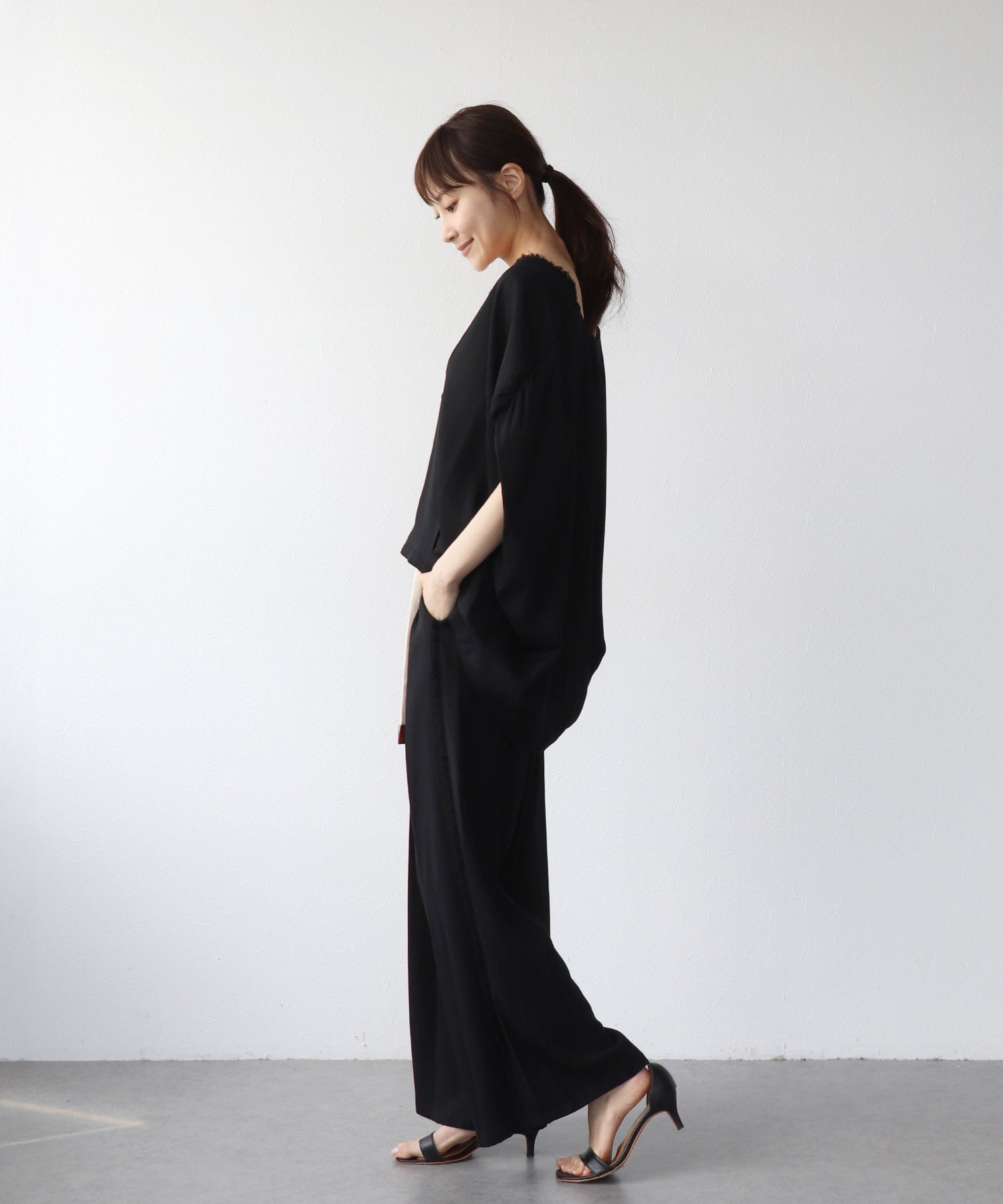 サイドフリンジベルト付パンツ