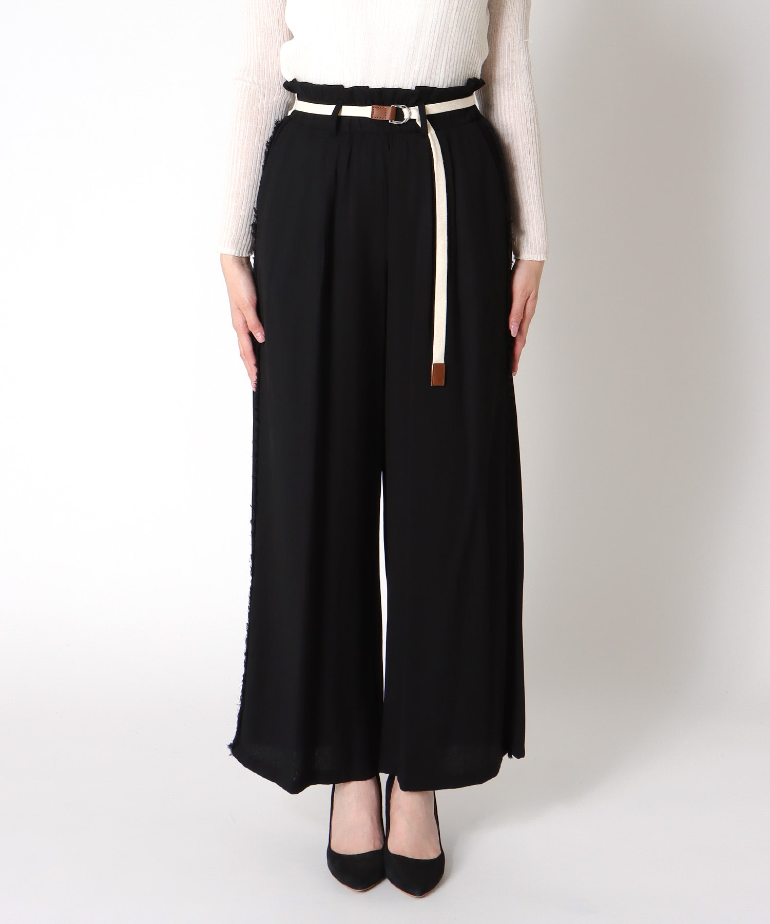 サイドフリンジベルト付パンツ